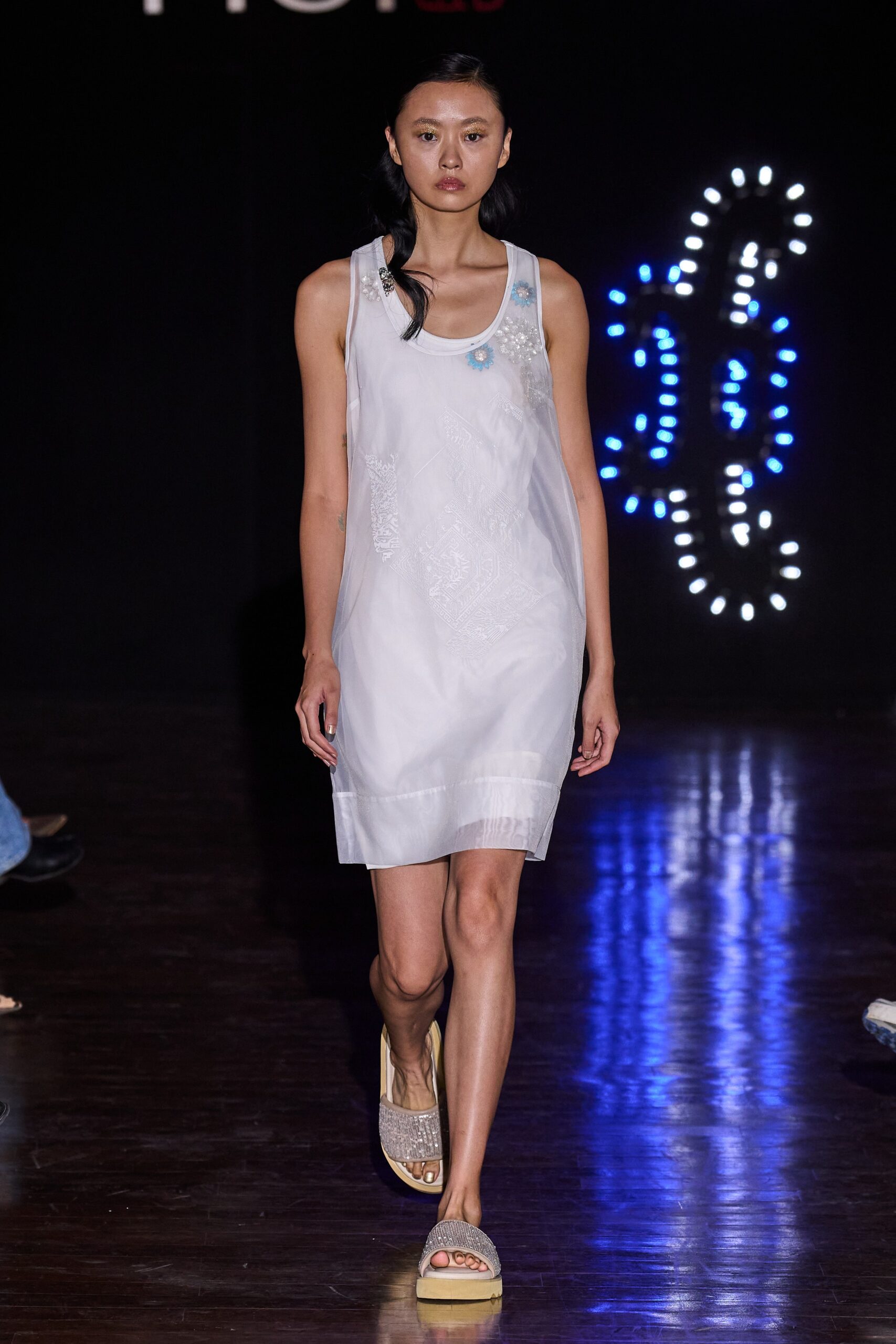 HUI S/S 23 Look 3