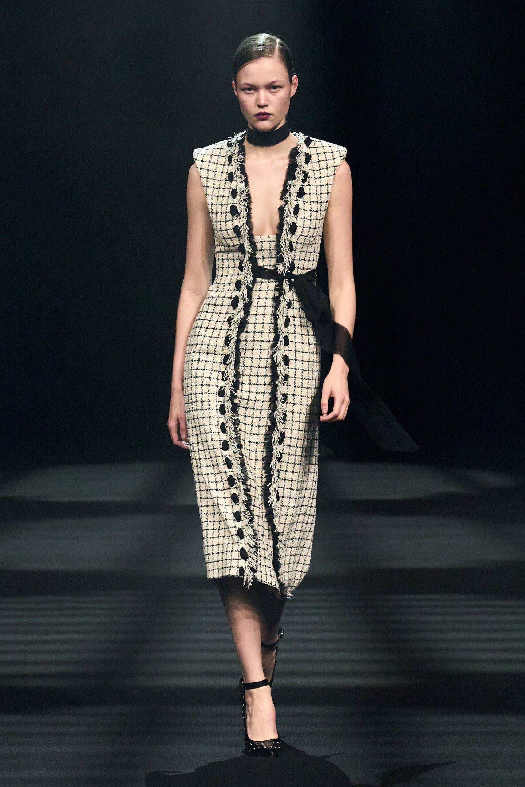 Huishan Zhang F/W 23 Look 3