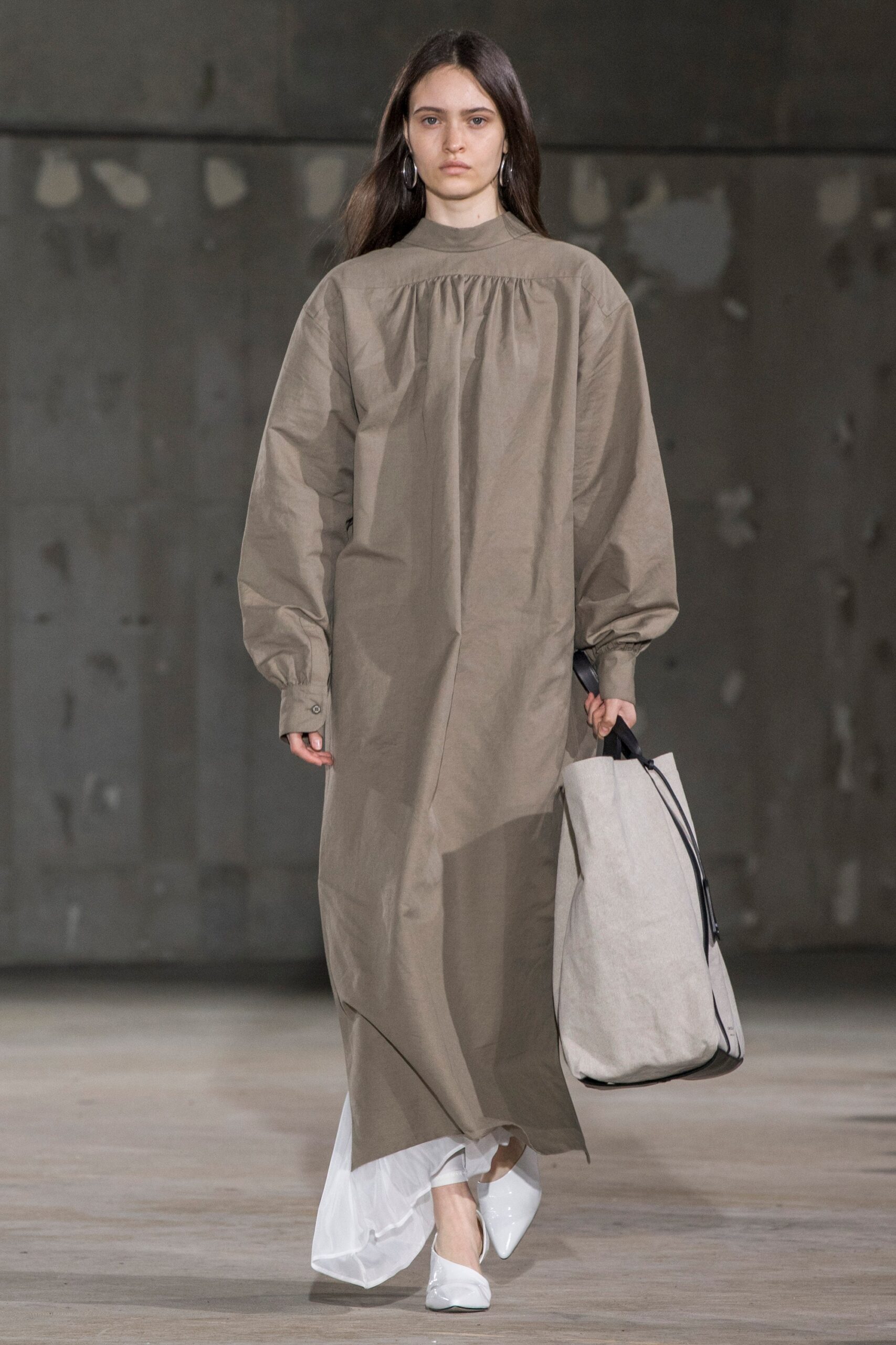 Hyke Tokyo S/S 19 Look 4
