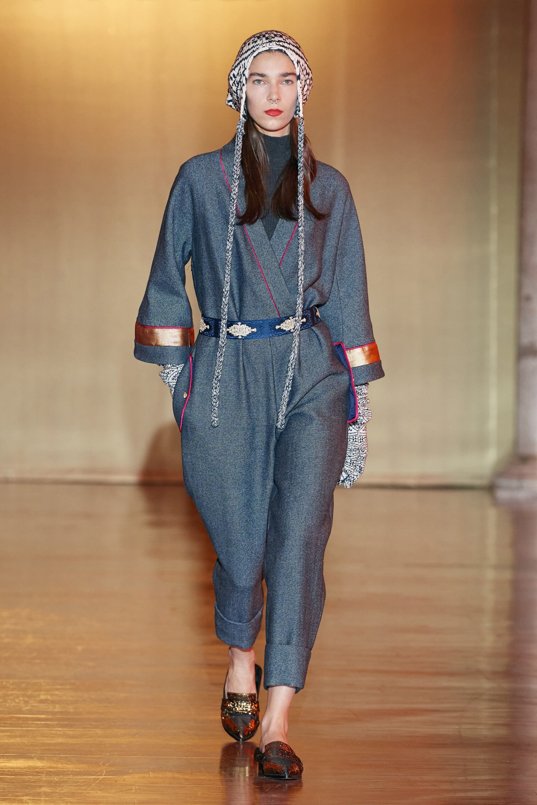 HUI F/W 22 Look 4