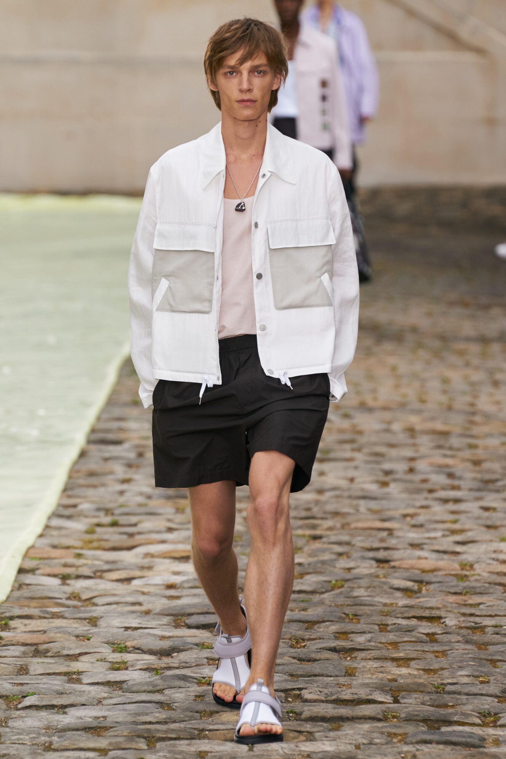 Hermès S/S 23 Menswear Look 4