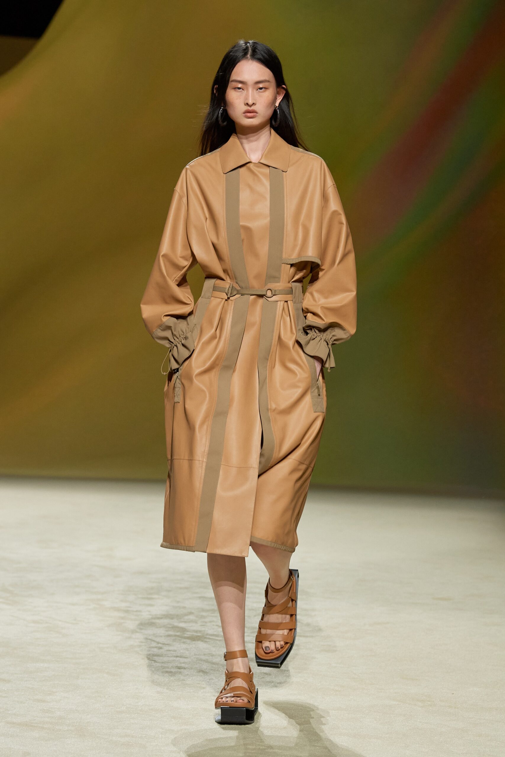 Hermès S/S 23 Look 4