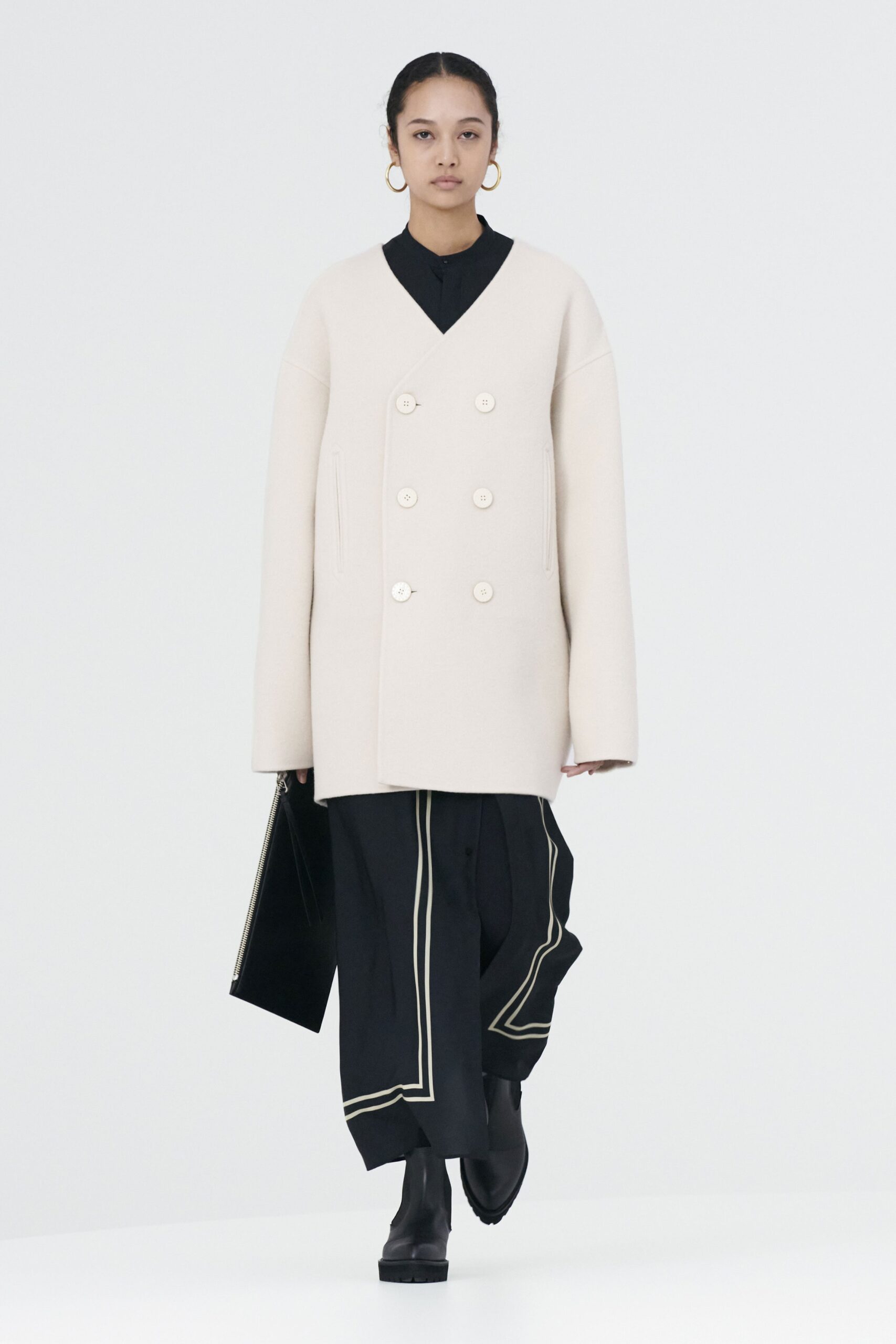 Hyke Tokyo F/W 22 Look 4
