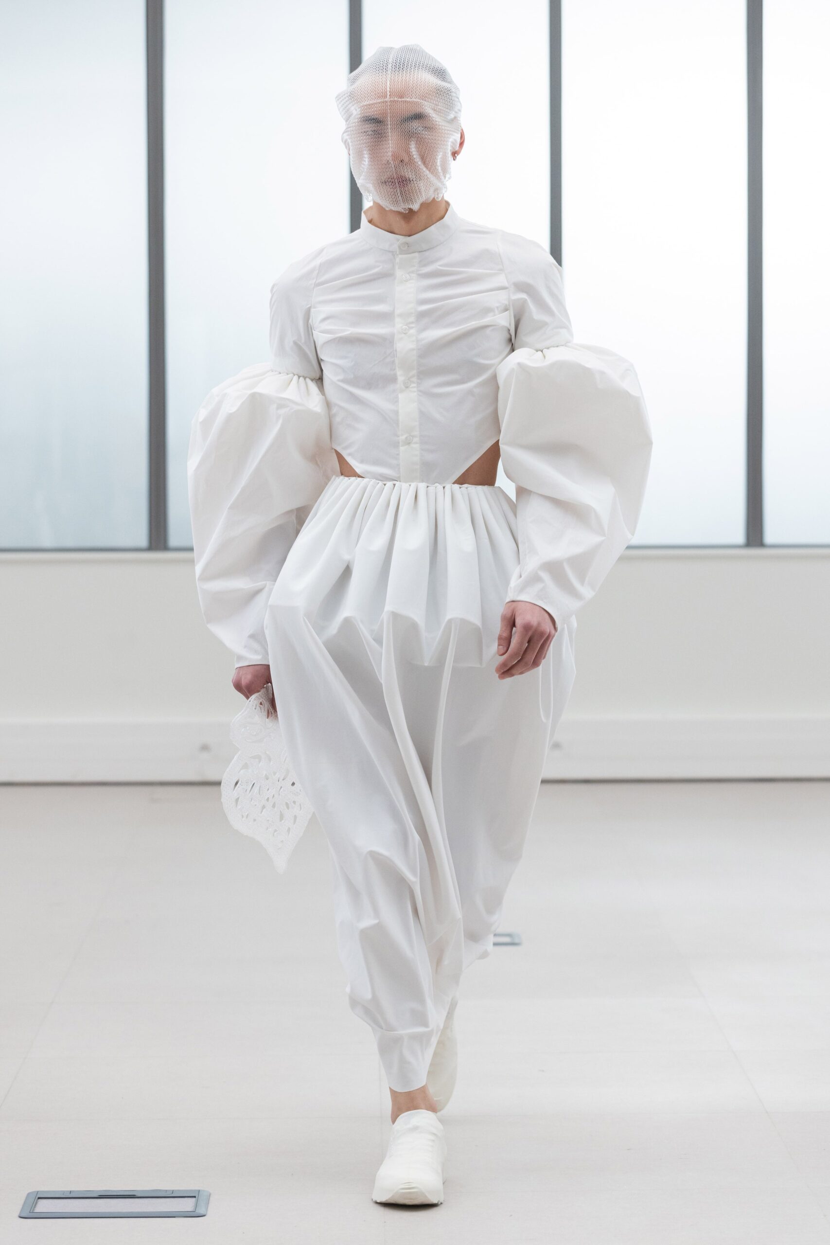Institut Français de la Mode F/W 22 Look 4