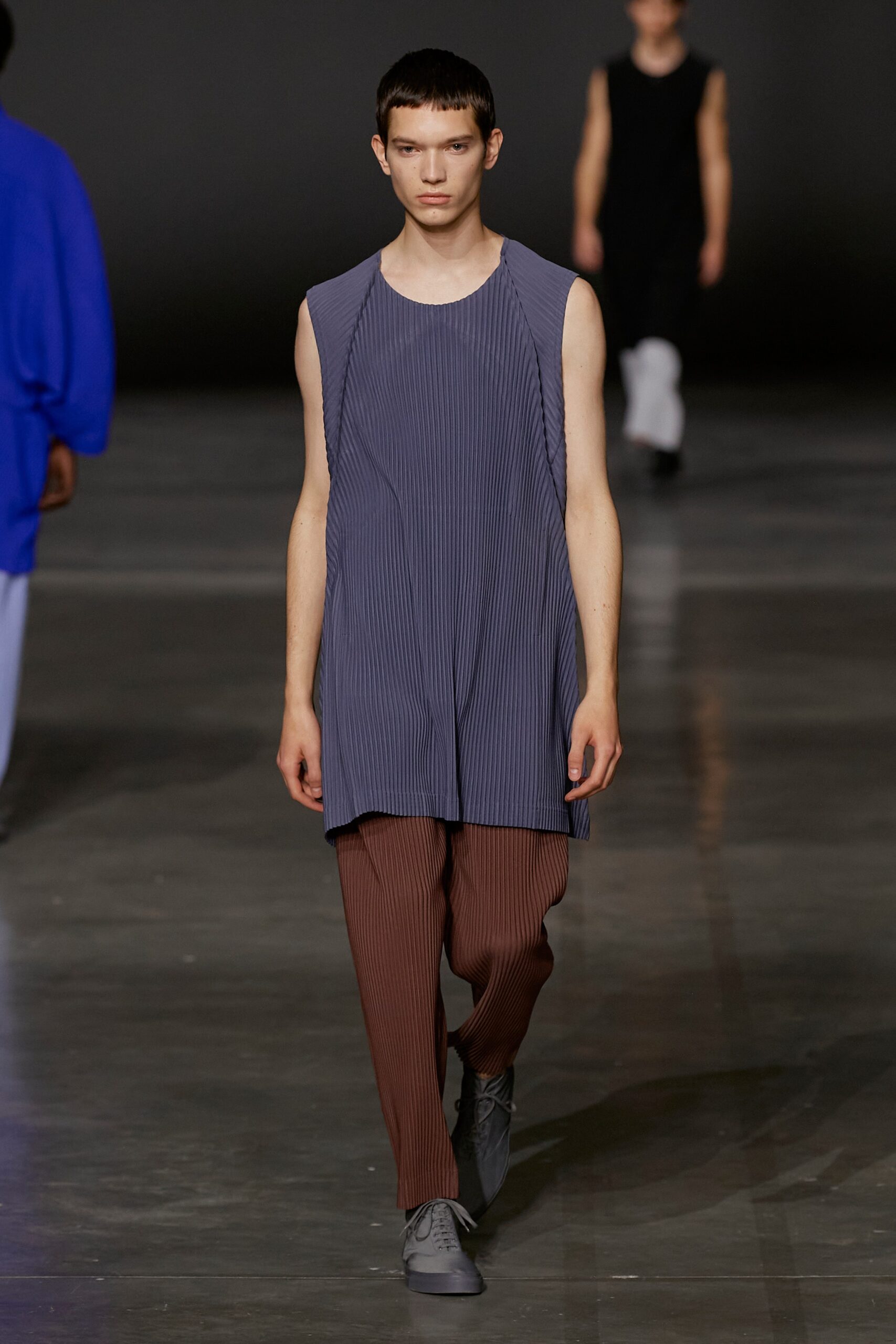 Homme Plissé Issey Miyake F/W 23 Menswear Look 5