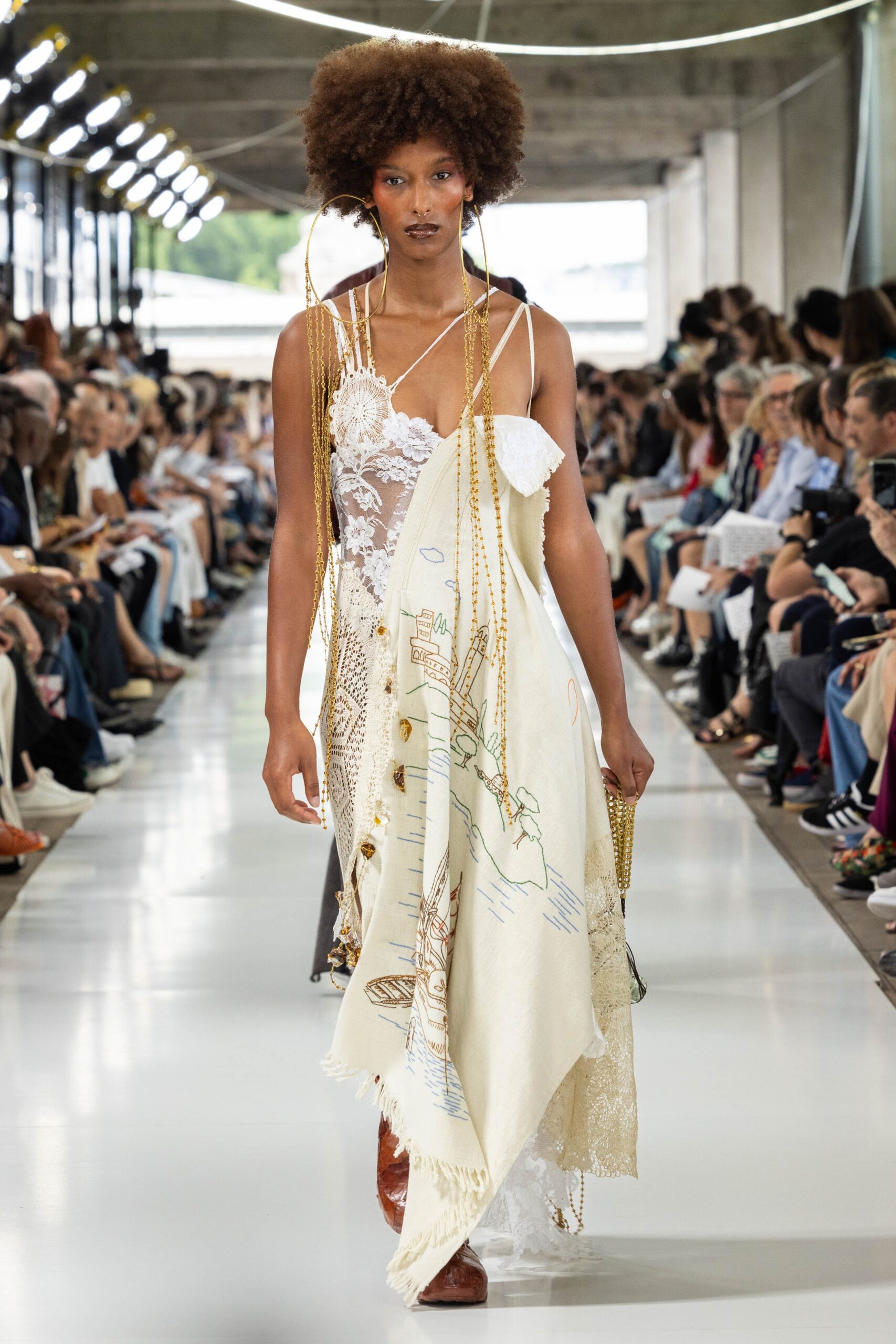 Institut Français de la Mode S/S 24 Look 5