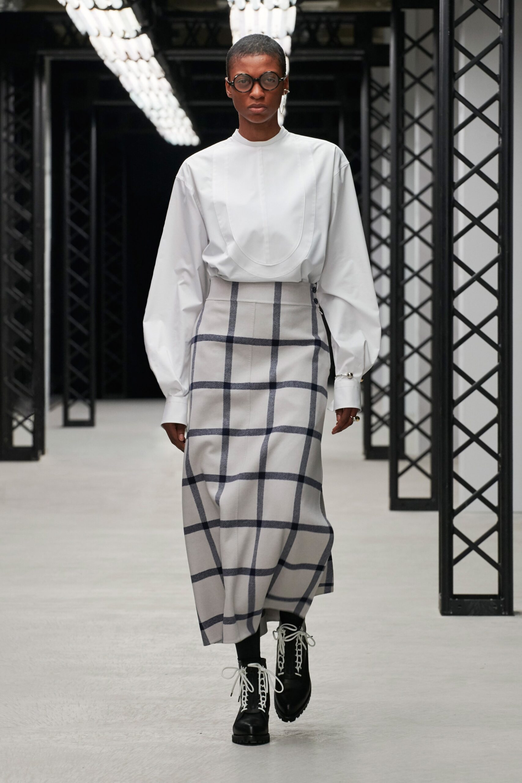 Hyke Tokyo F/W 20 Look 6