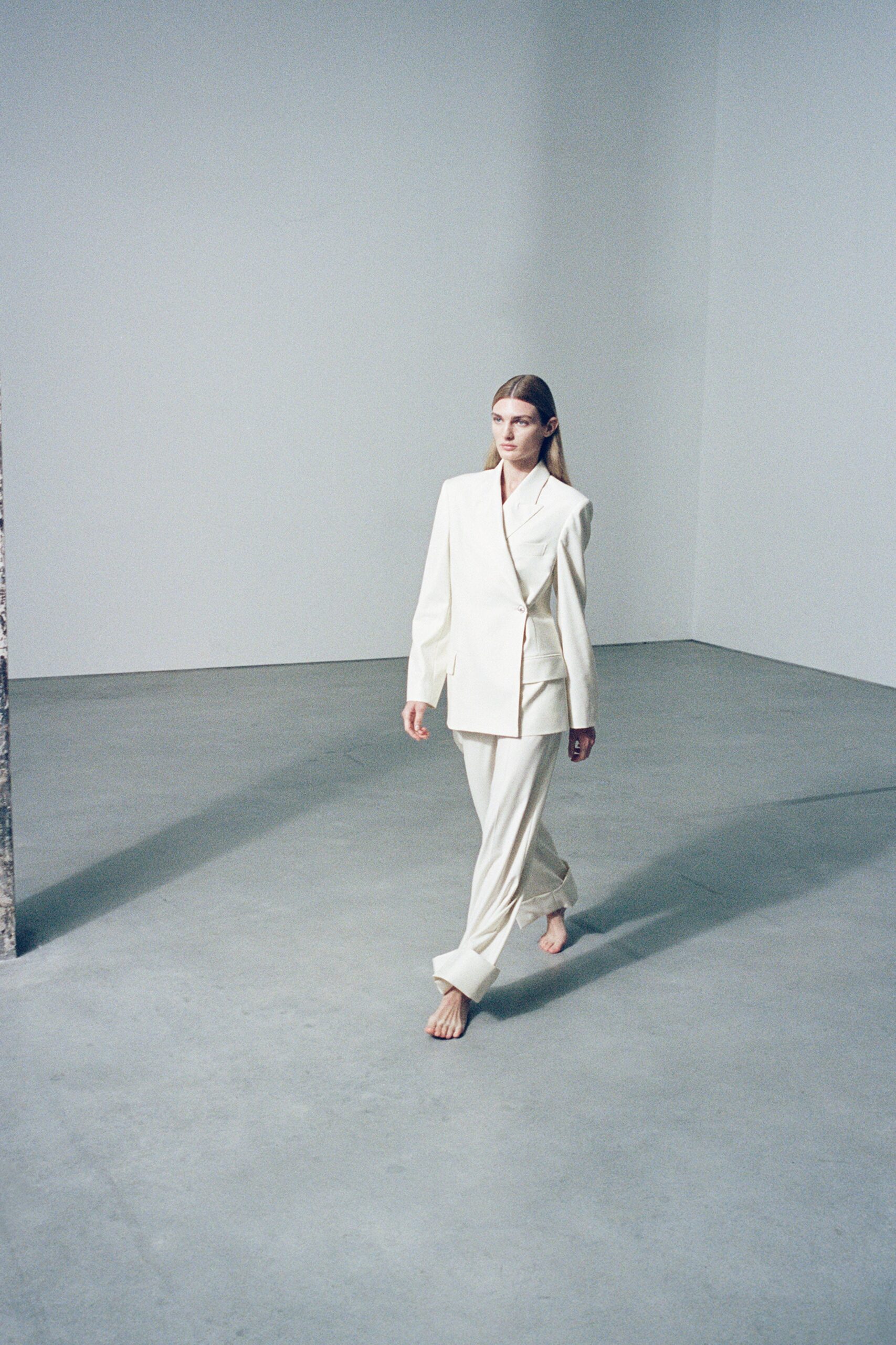 Interior S/S 22 Look 6