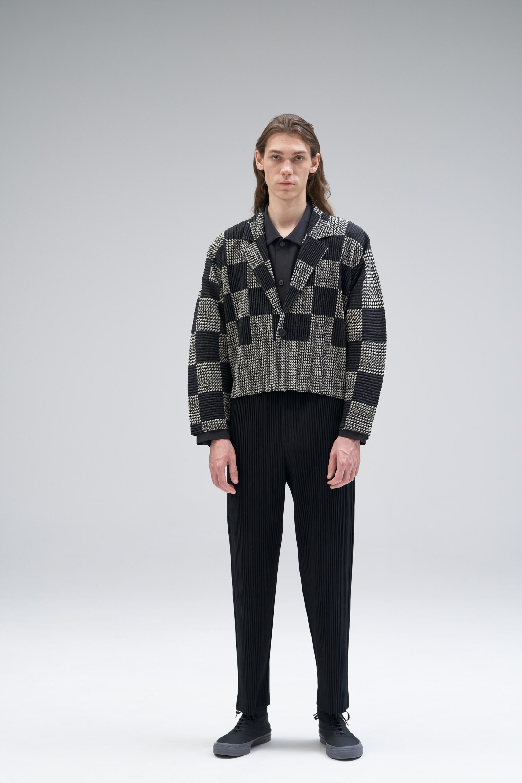 Homme Plissé Issey Miyake F/W 21 Menswear Look 7