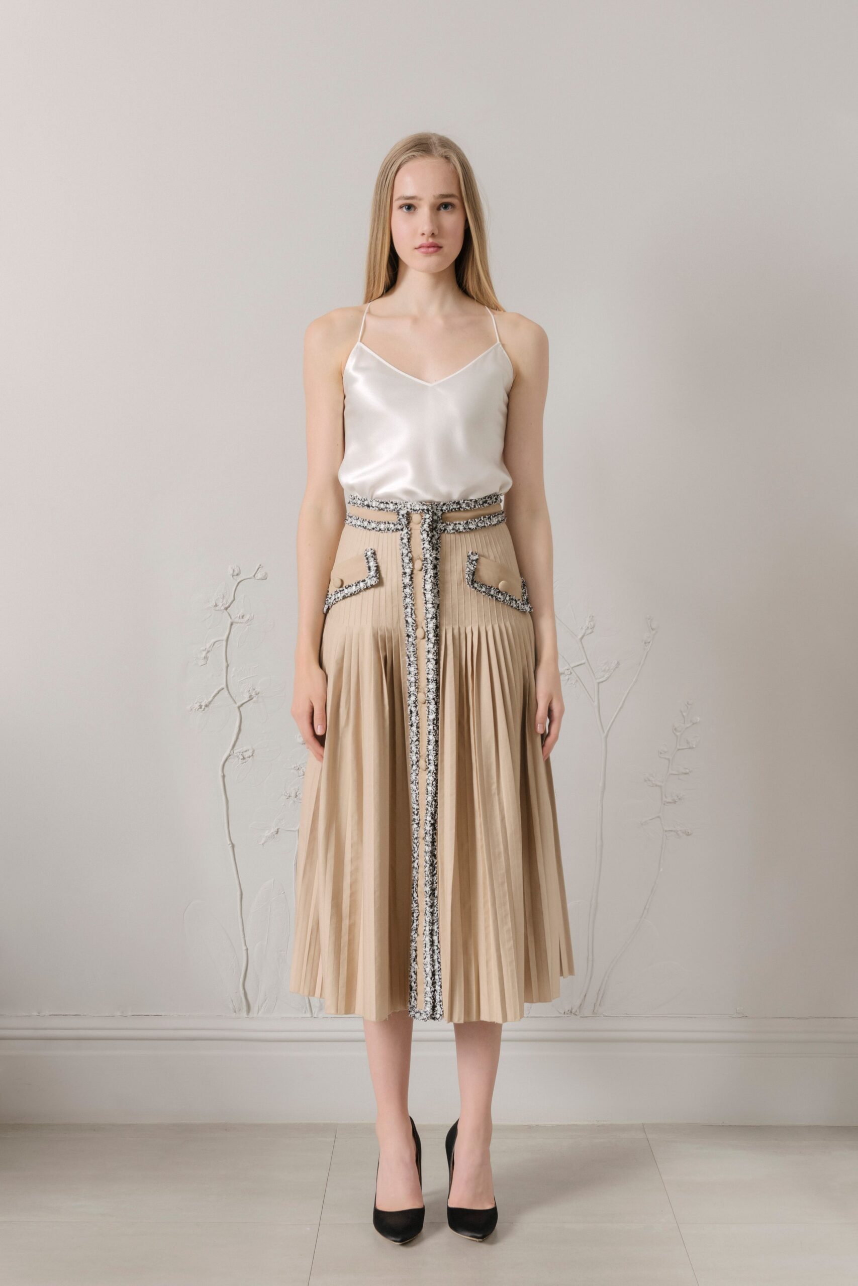 Huishan Zhang Resort 20 Look 7