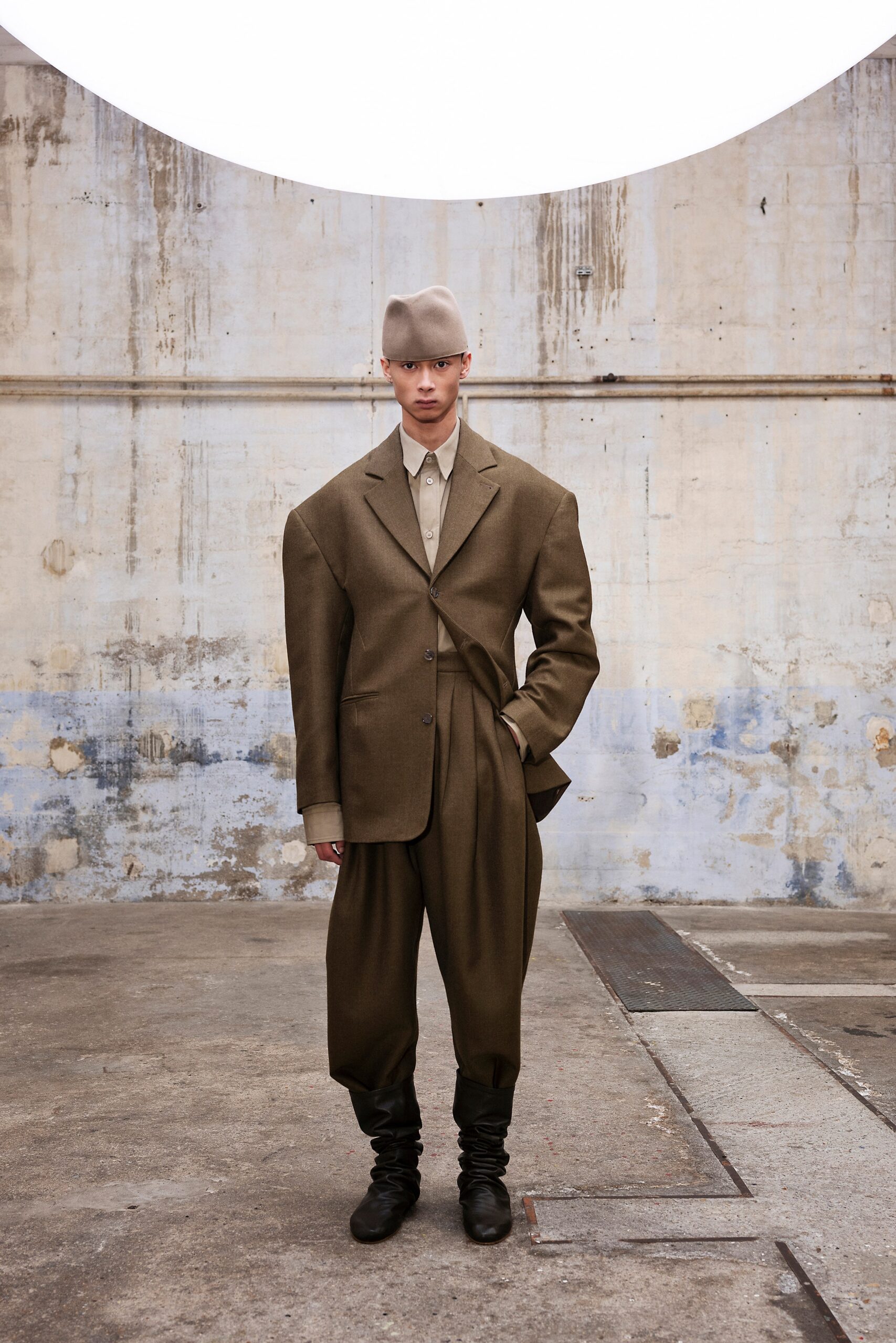 Hed Mayner F/W 21 Menswear Look 7