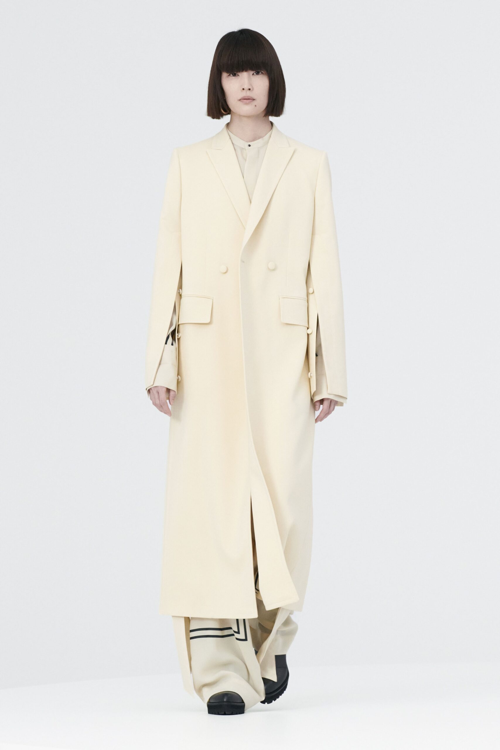 Hyke Tokyo F/W 22 Look 7