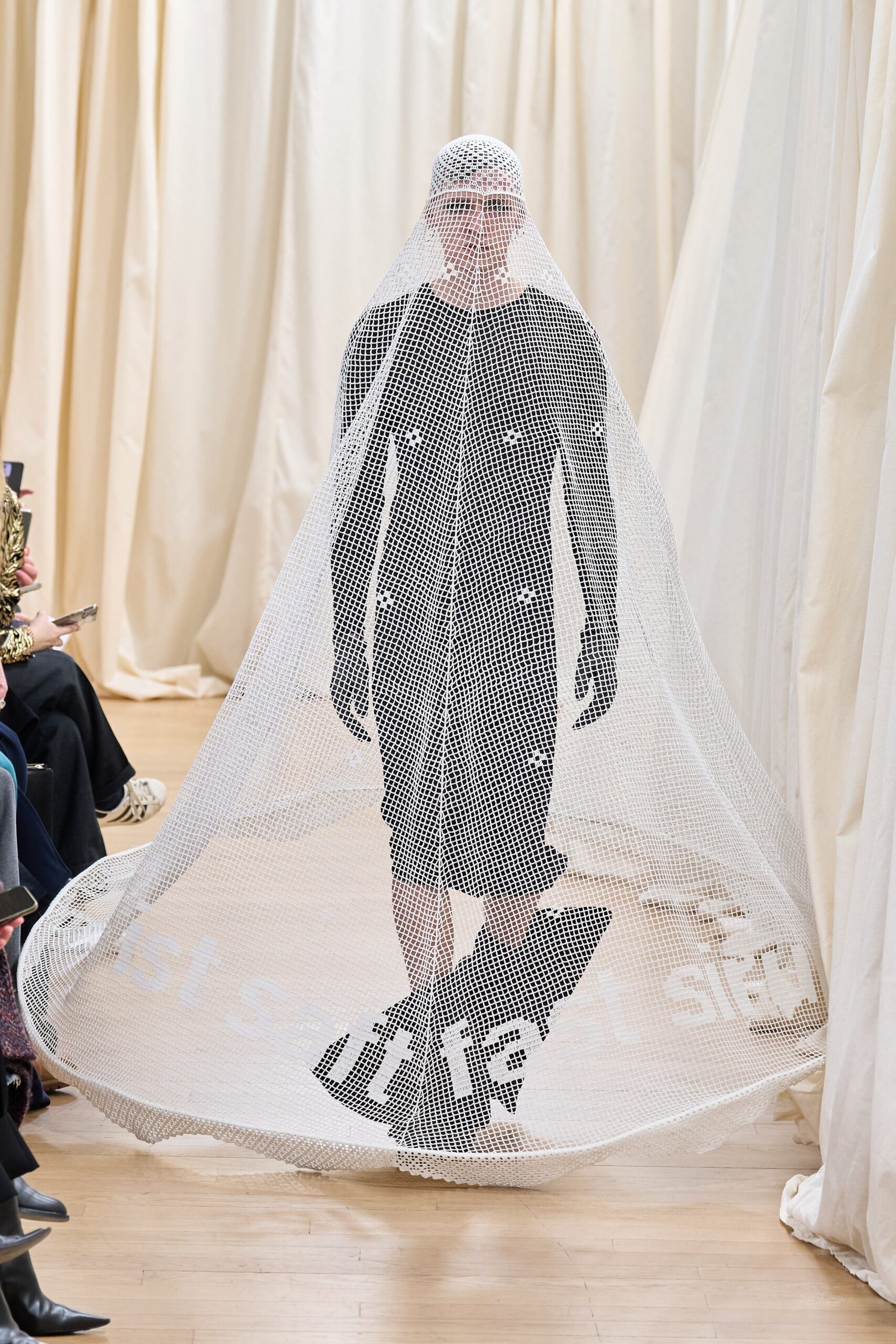 Institut Français de la Mode F/W 23 Look 7