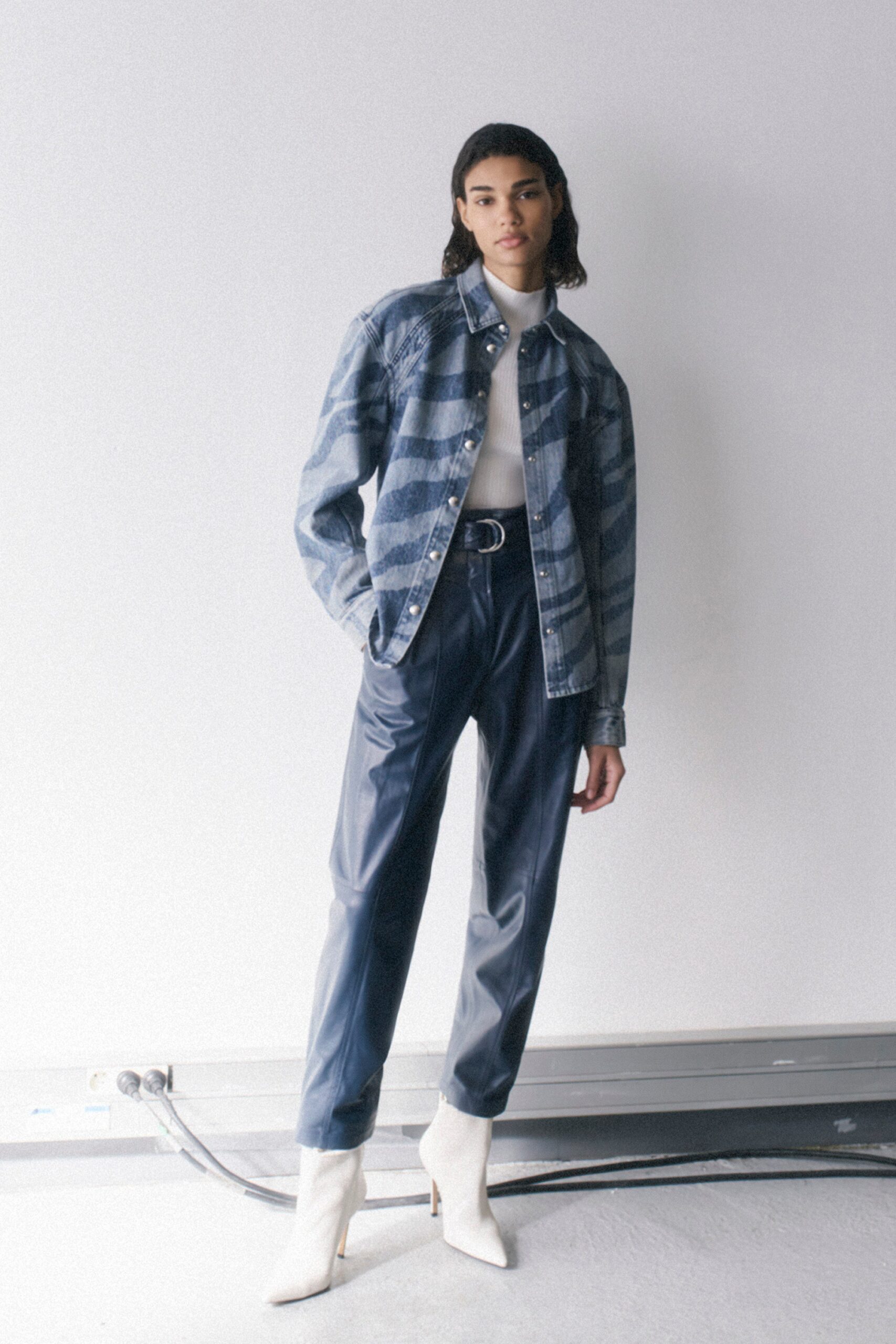 Iro F/W 22 Look 7