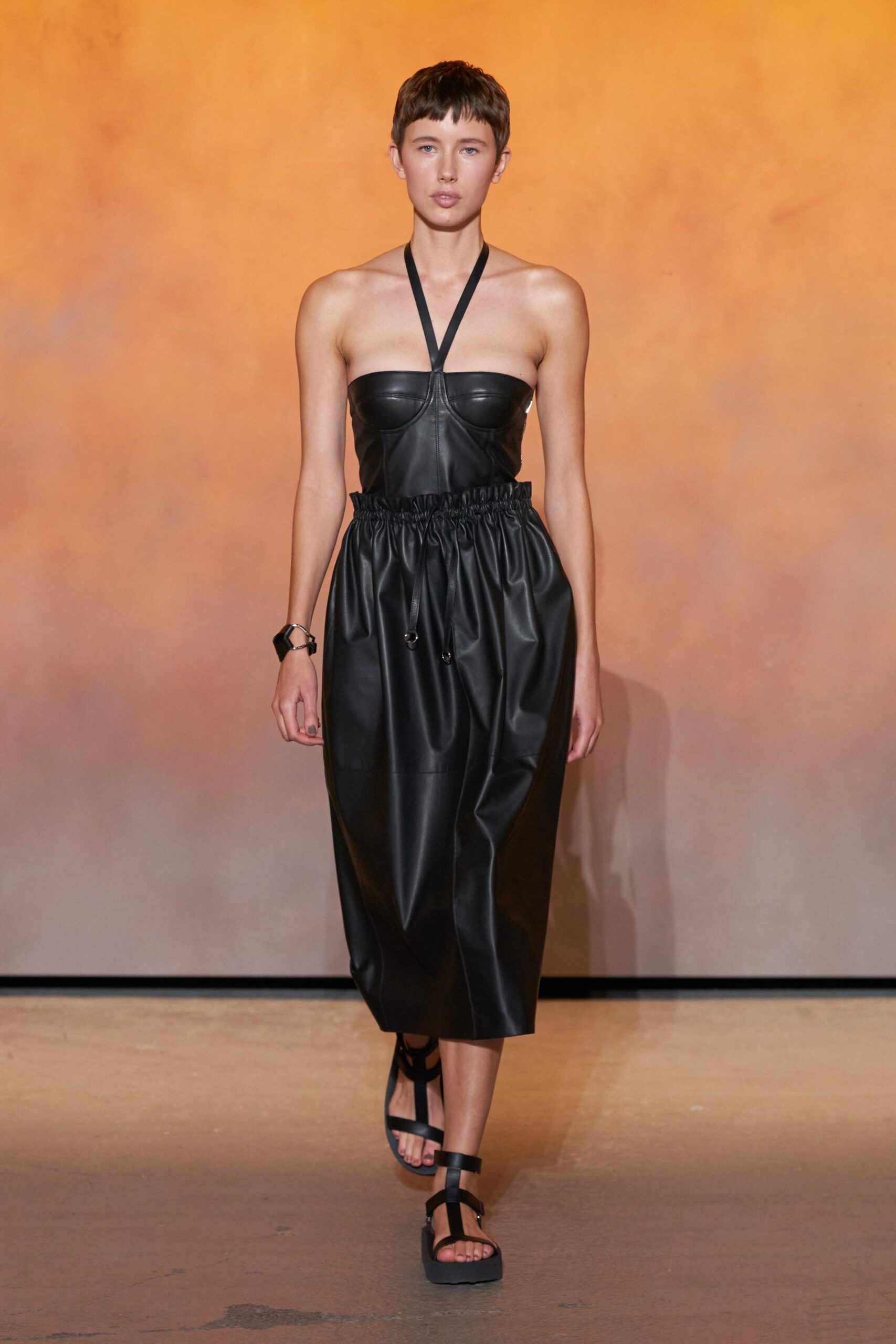 Hermès S/S 22 Look 8
