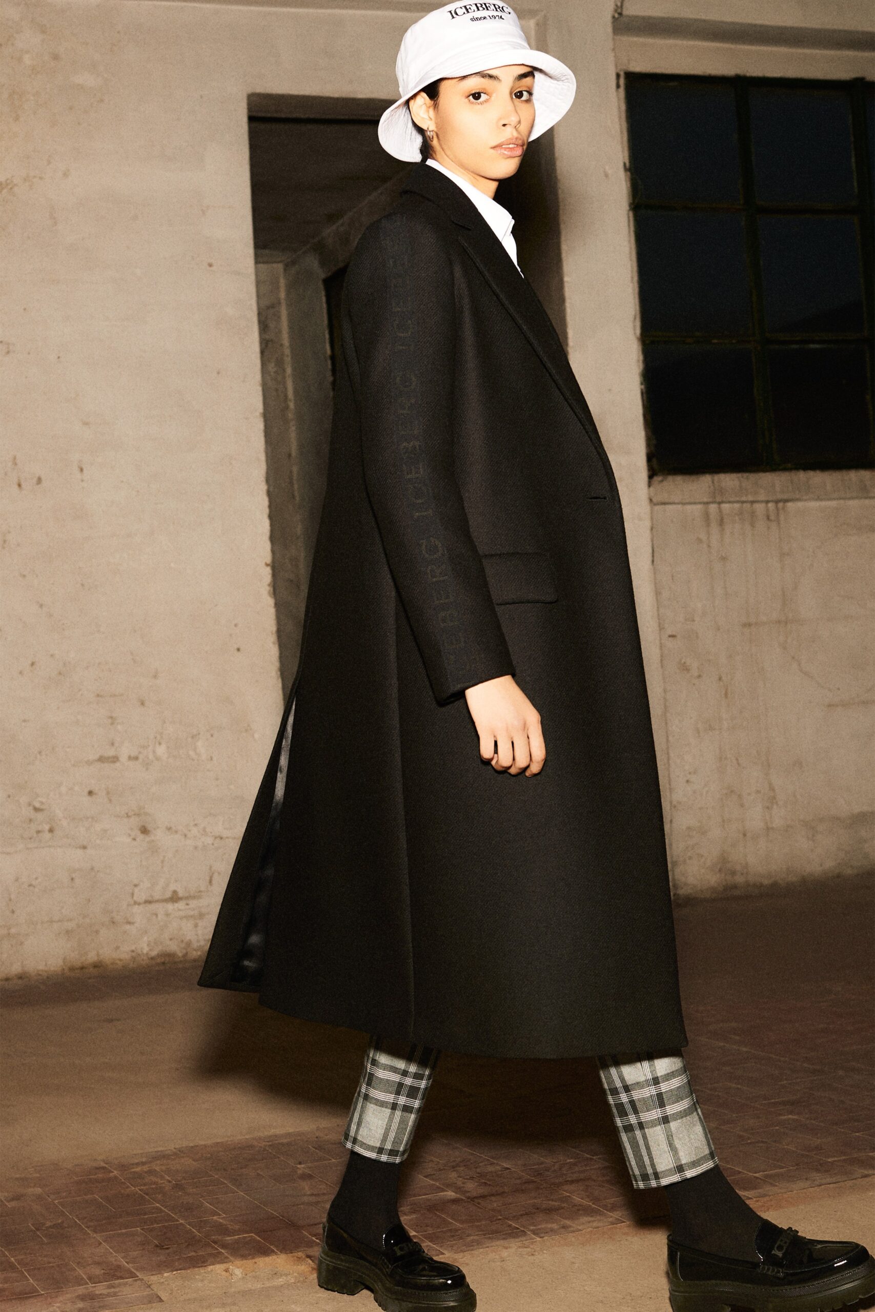 Iceberg F/W 20 Look 8