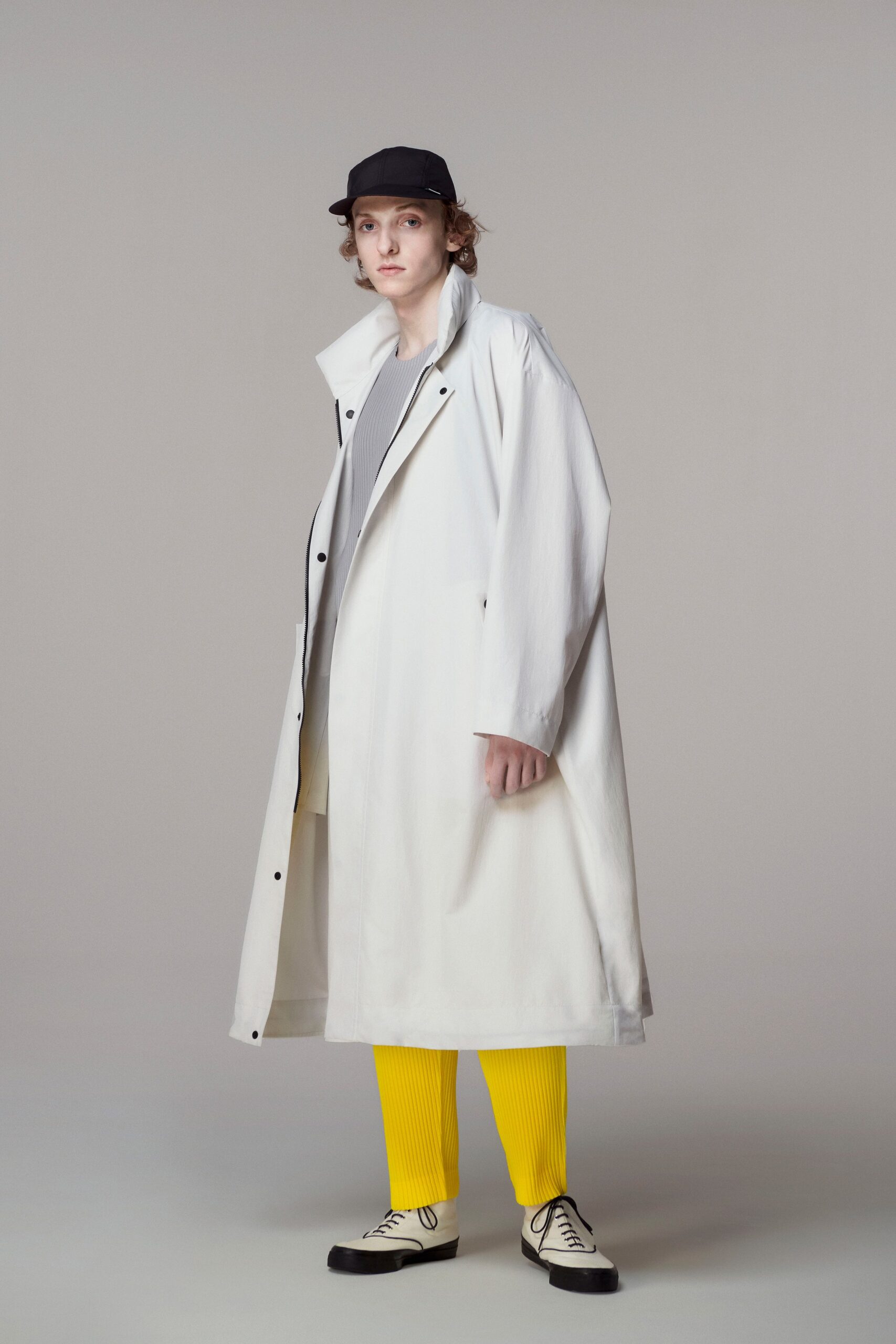 Homme Plissé Issey Miyake S/S 21 Menswear Look 8