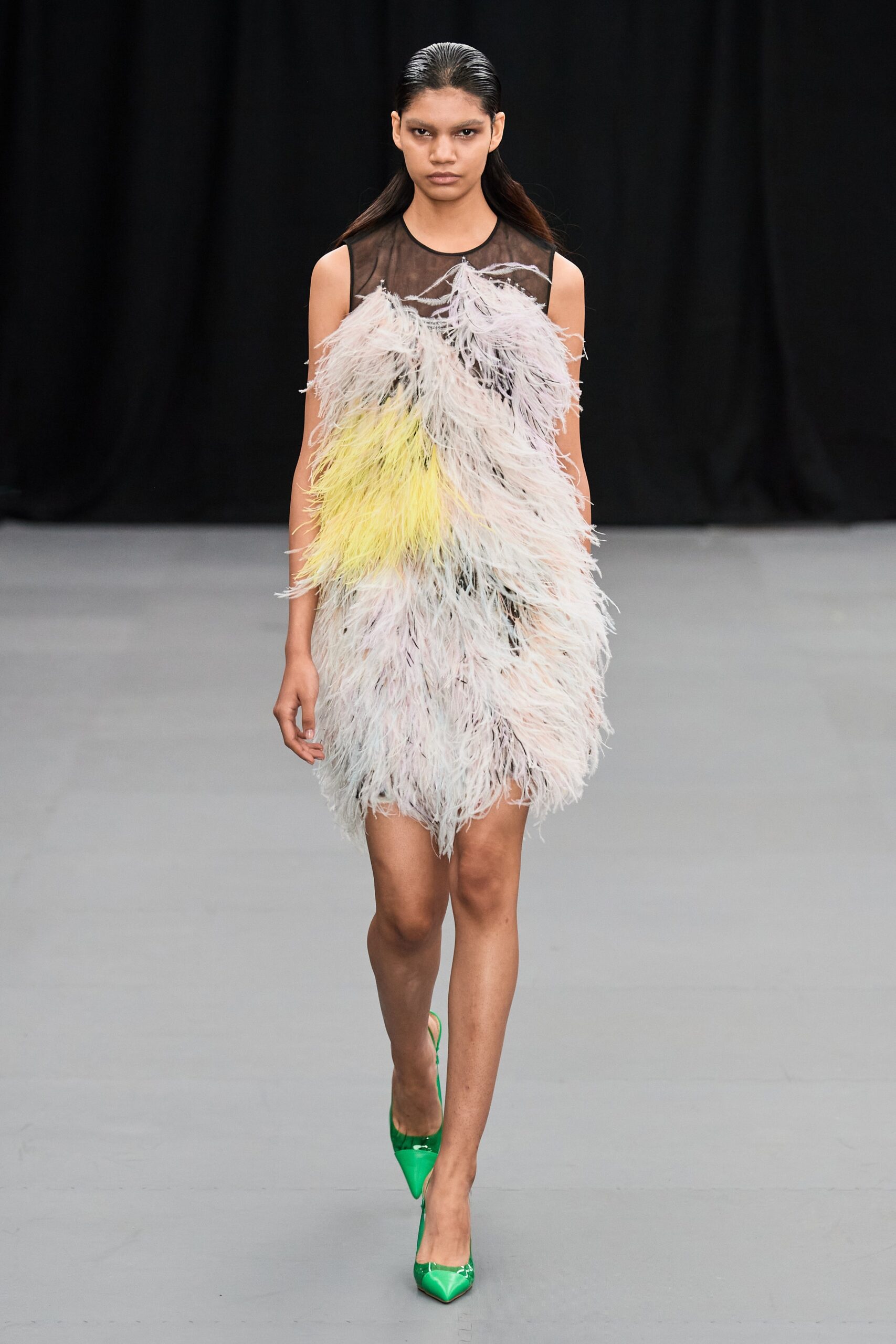 Huishan Zhang S/S 23 Look 8