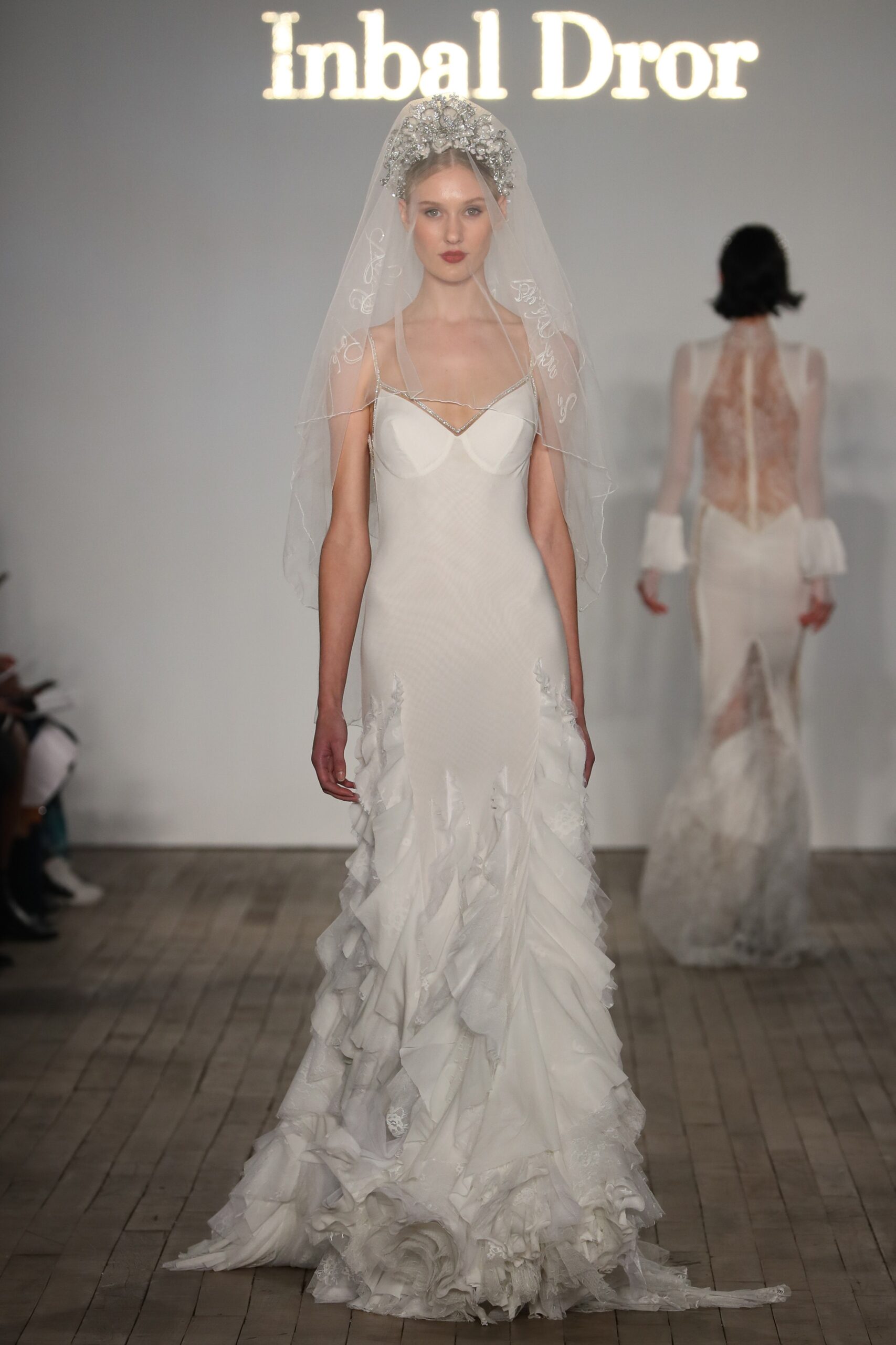 Inbal Dror F/W 19 Bridal Look 8