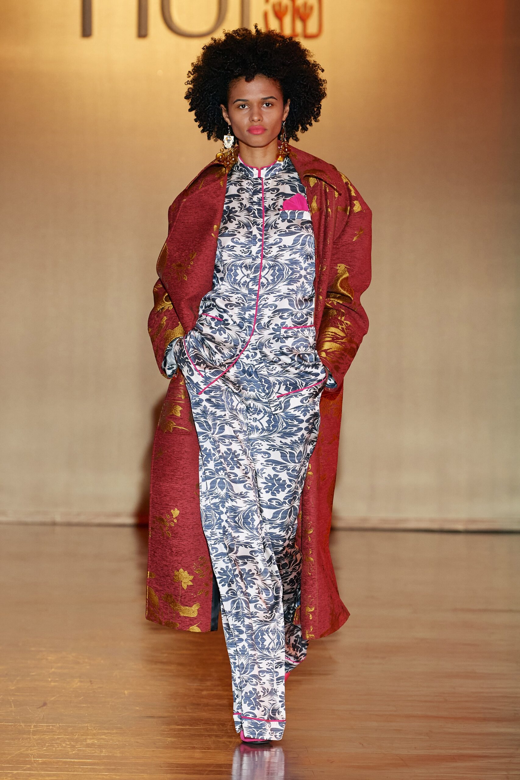 HUI F/W 22 Look 9
