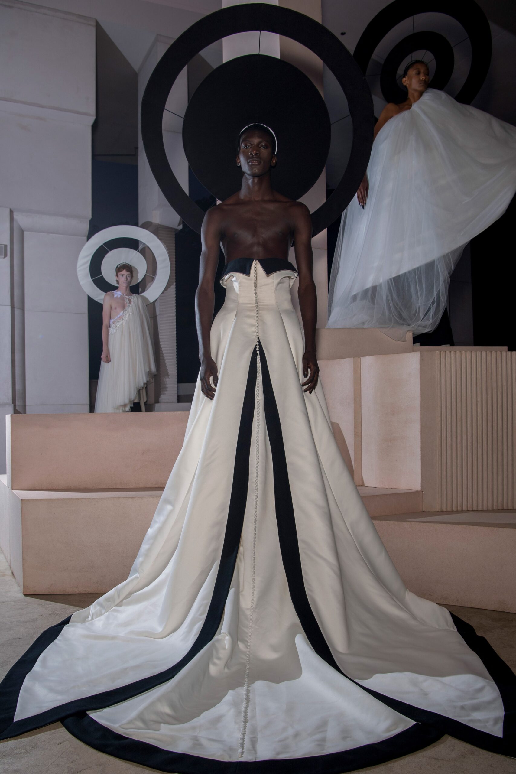 Harris Reed S/S 22 Look 9