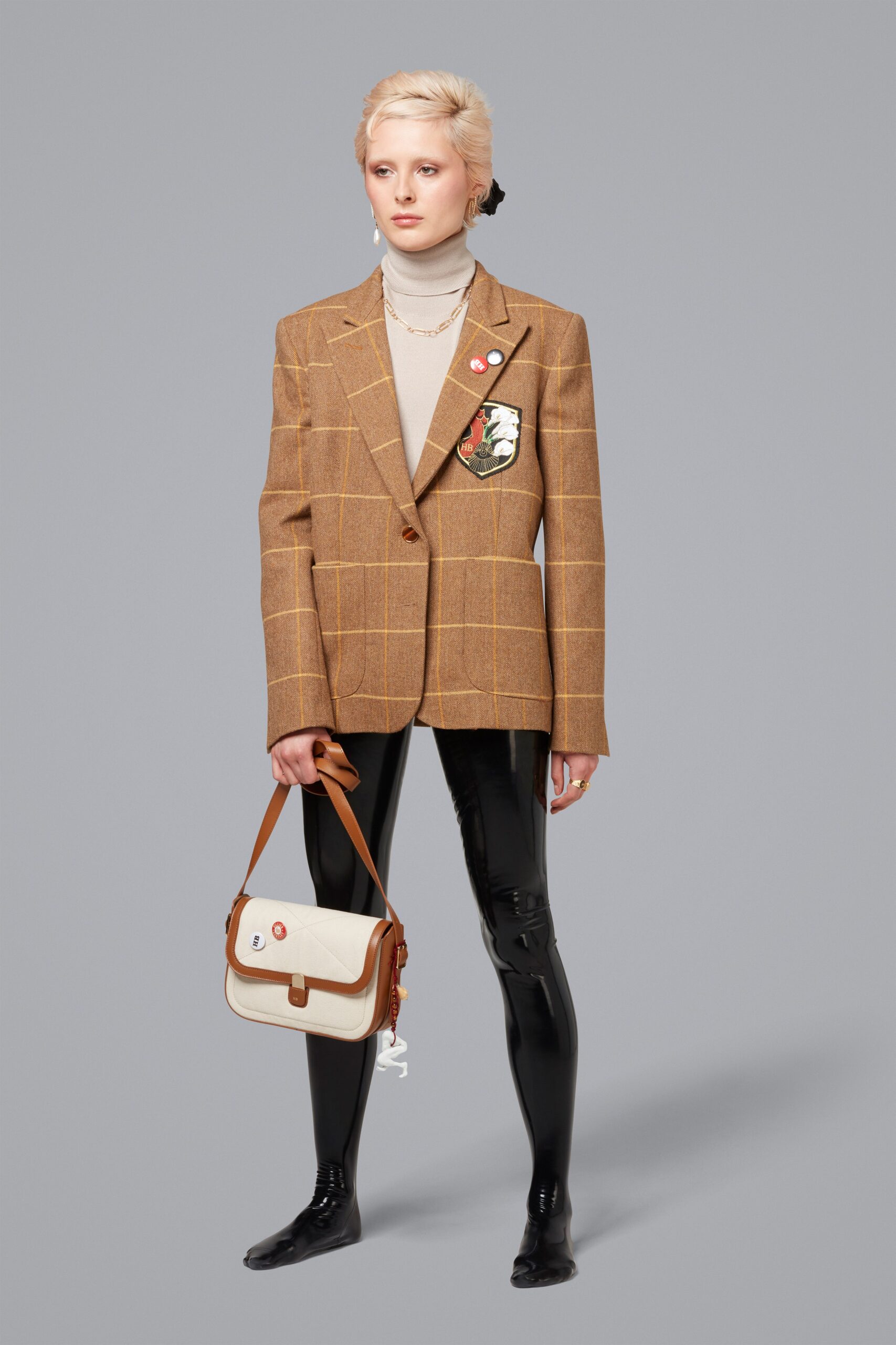 Hillier Bartley Resort 22 Look 8