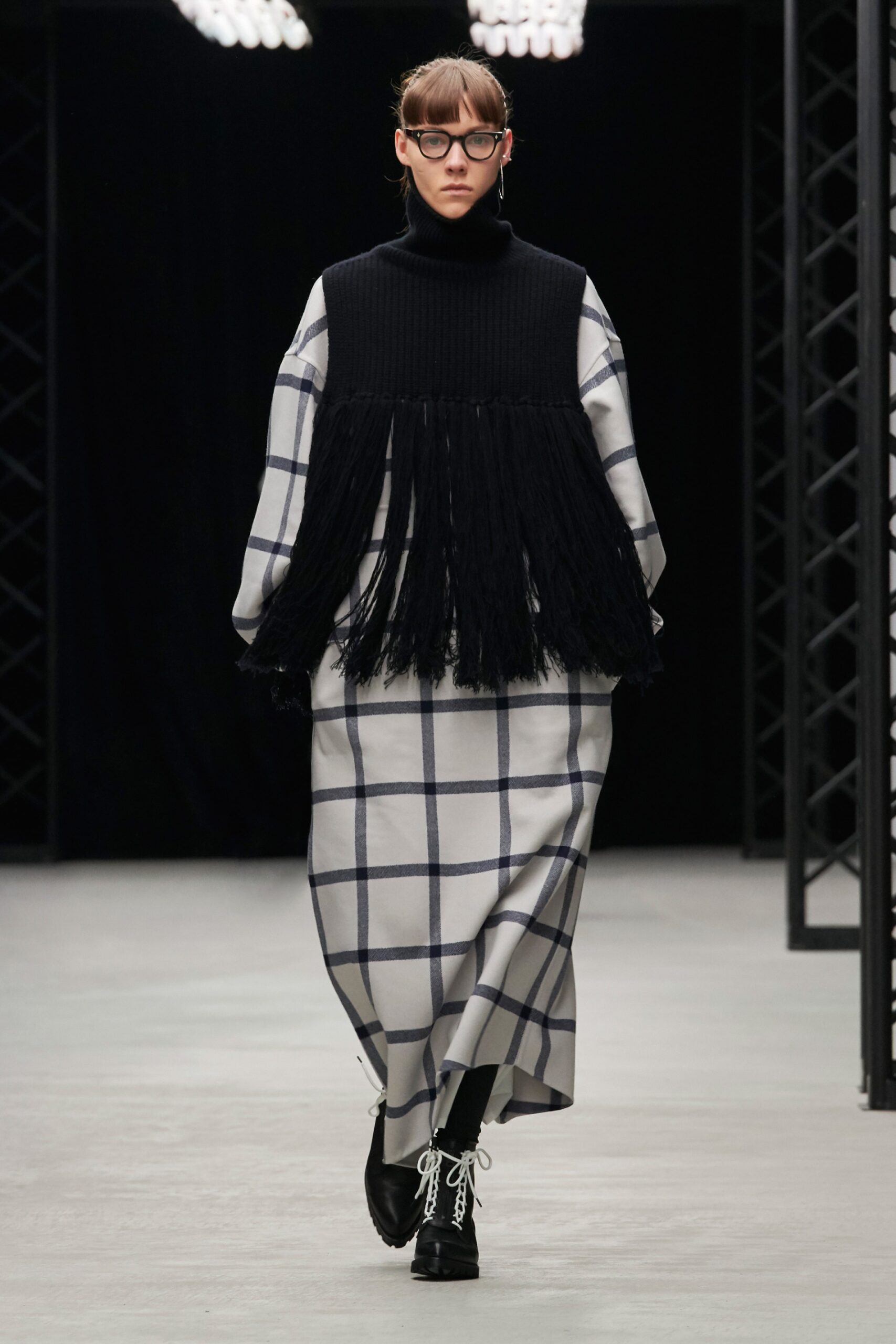 Hyke Tokyo F/W 20 Look 9