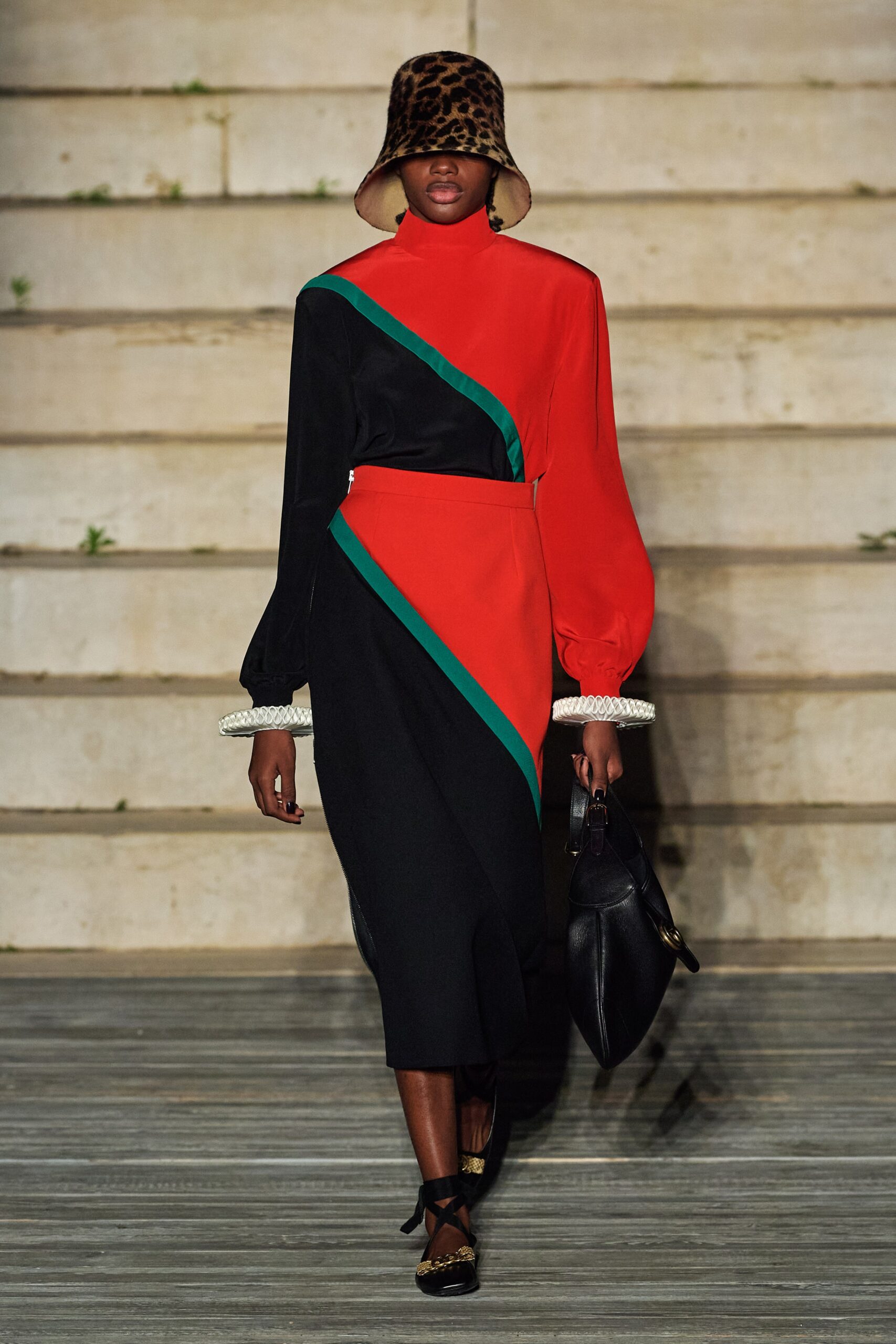 Gucci Resort 23 Look 9