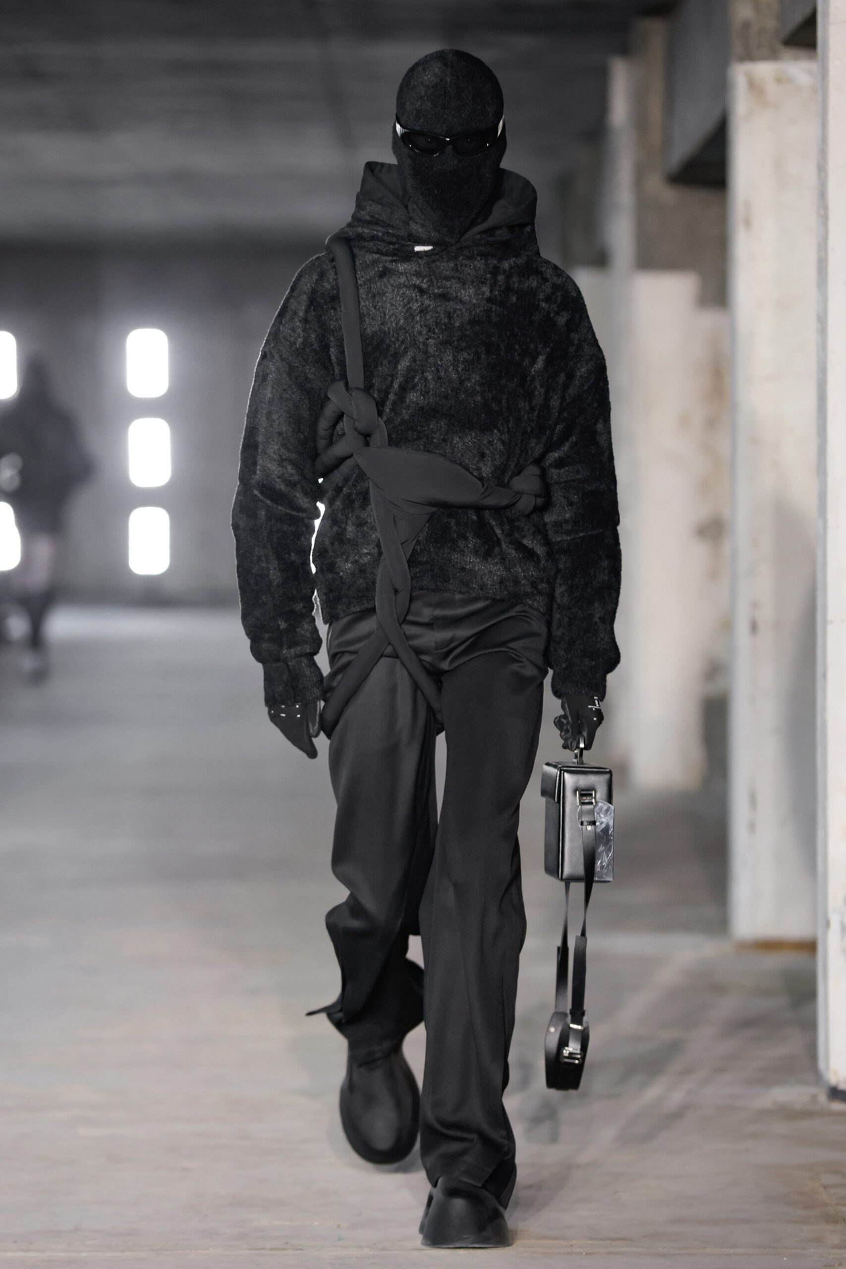 Heliot Emil F/W 23 Look 9