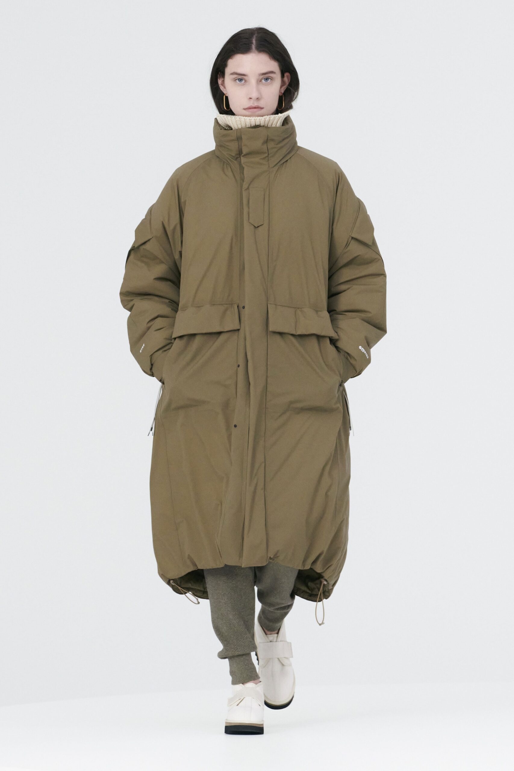 Hyke Tokyo F/W 22 Look 9
