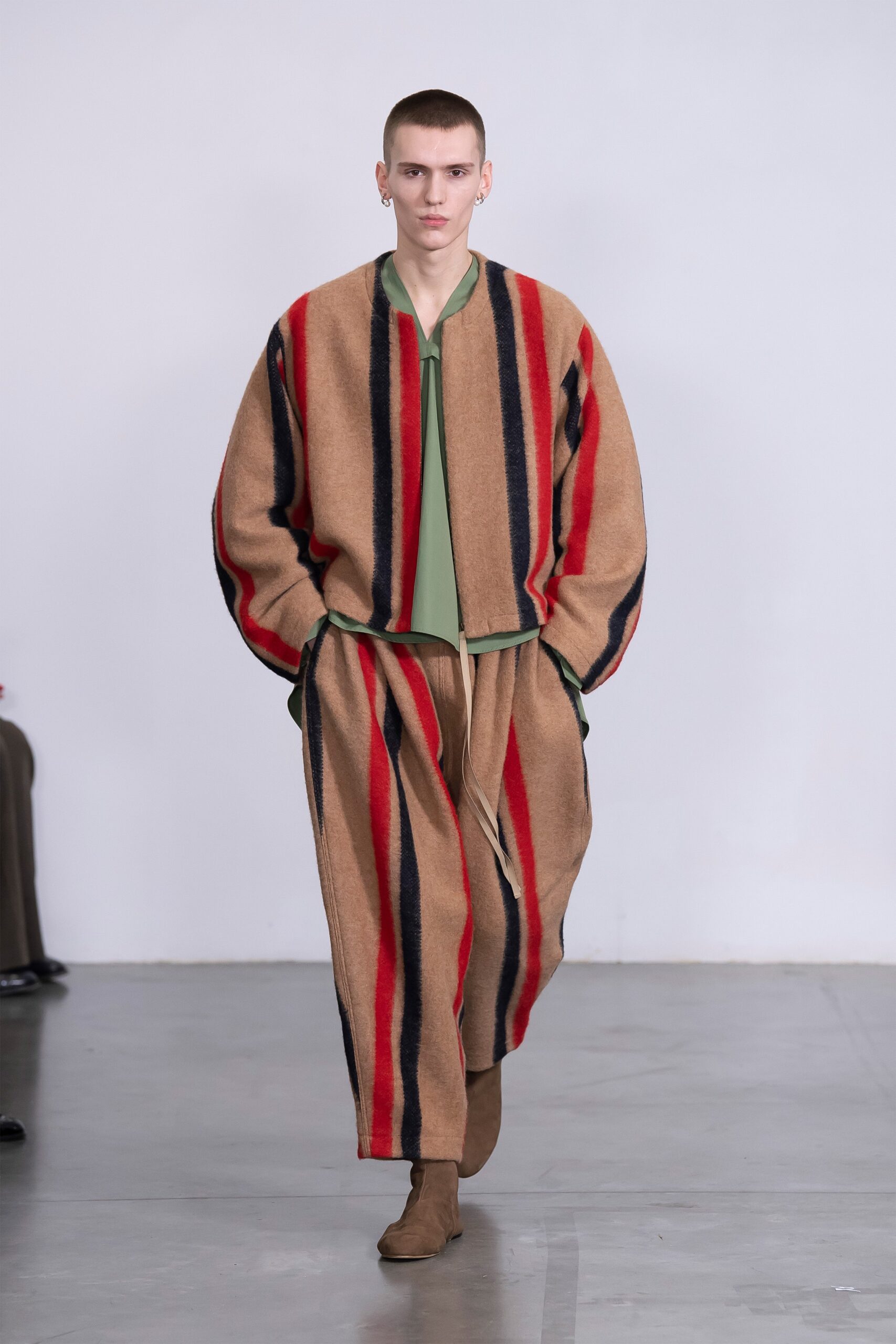 Hed Mayner F/W 20 Menswear Look 10