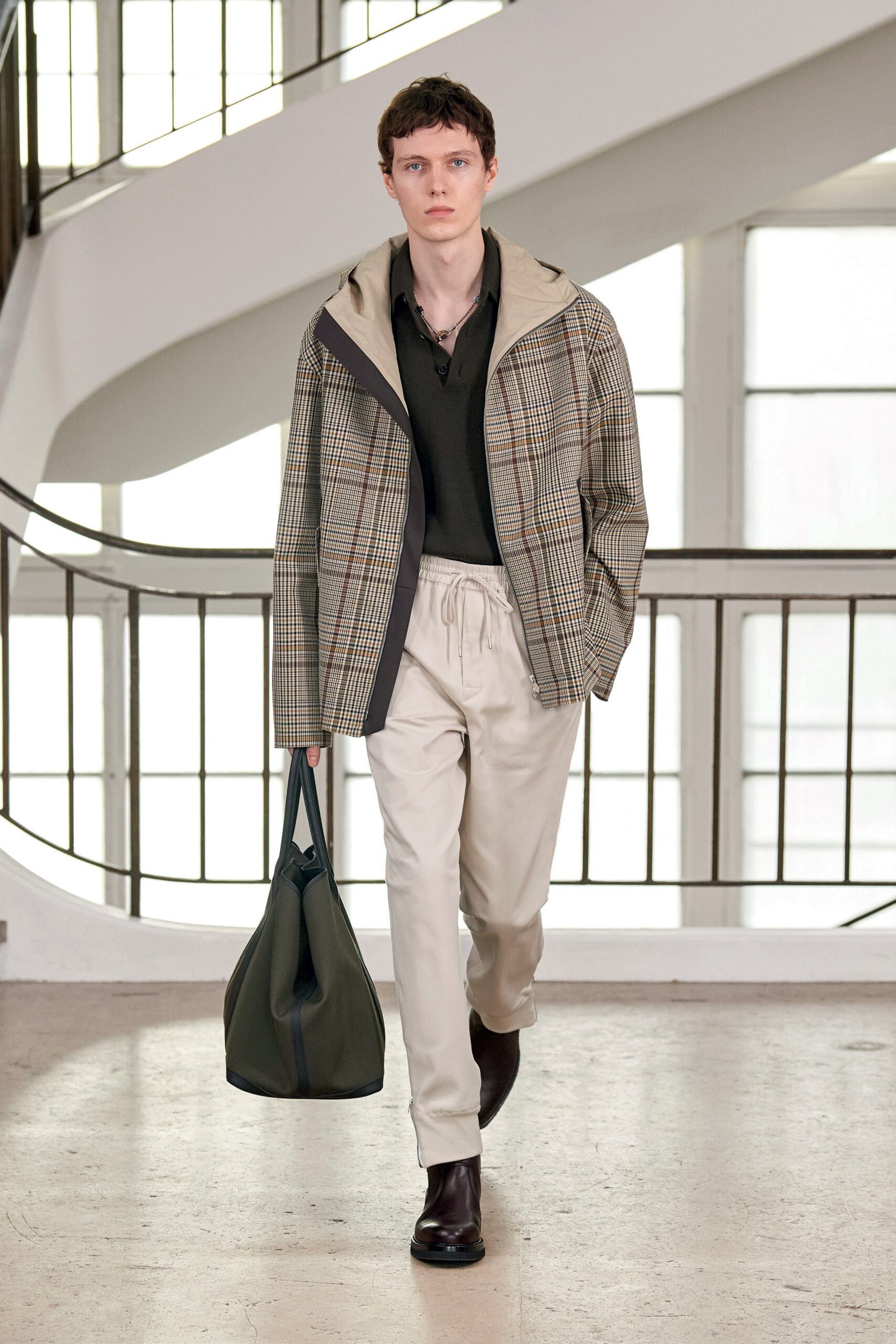 Hermès F/W 21 Menswear Look 10