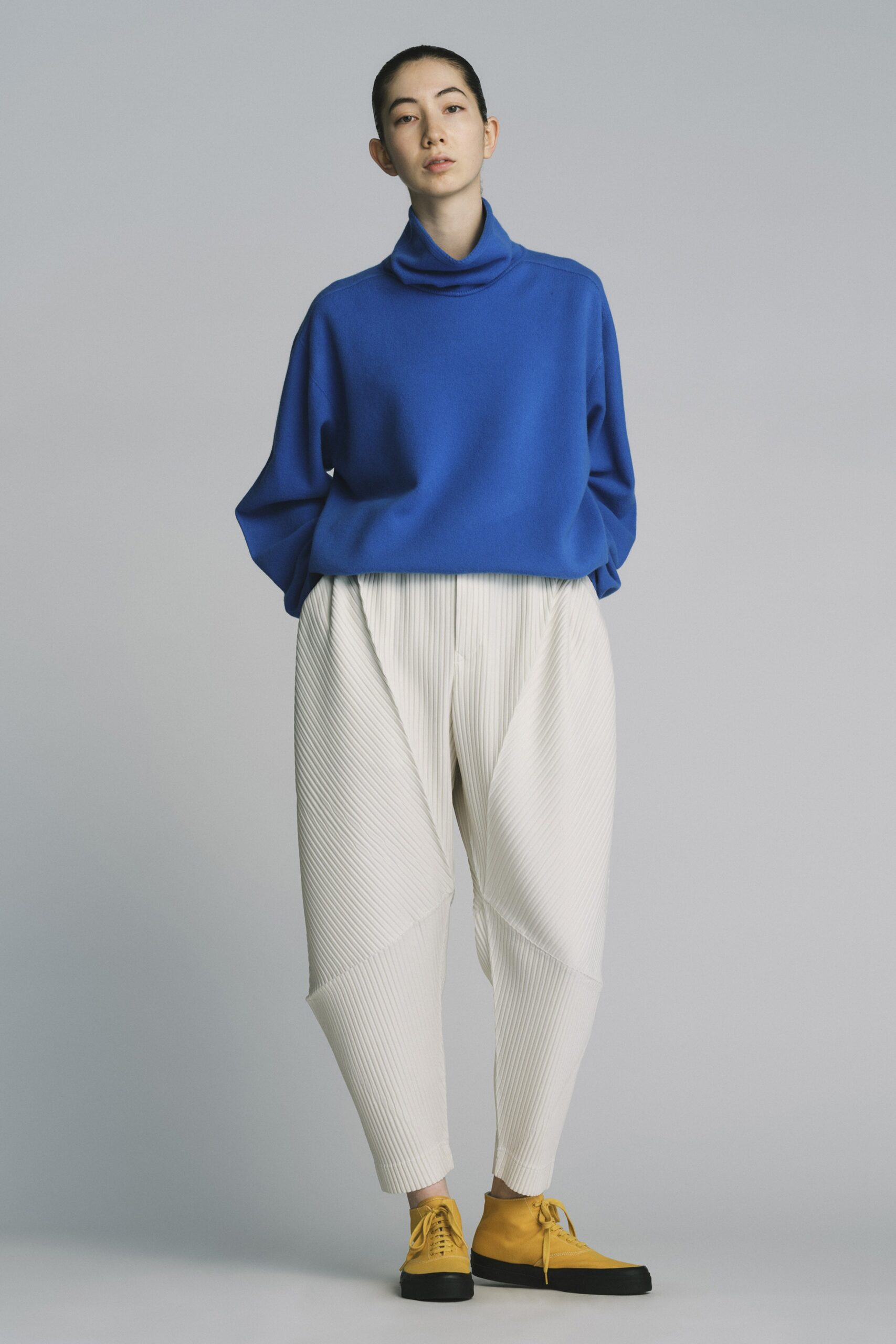 Homme Plissé Issey Miyake F/W 22 Menswear Look 10