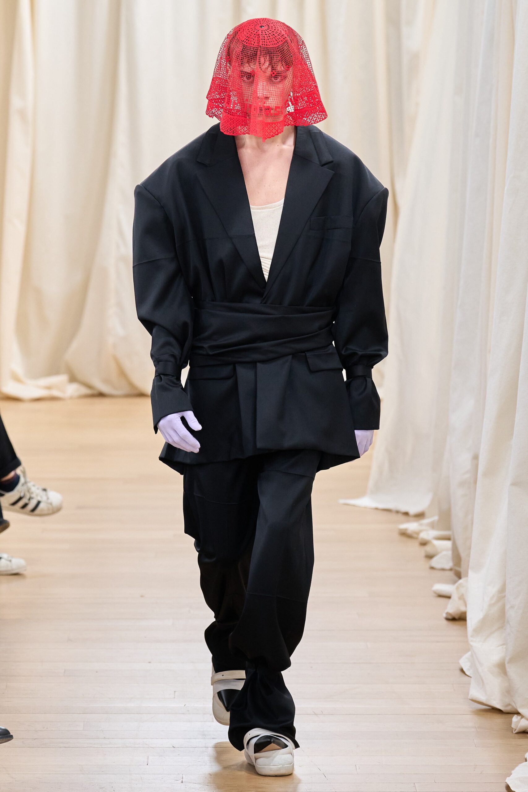 Institut Français de la Mode F/W 23 Look 10