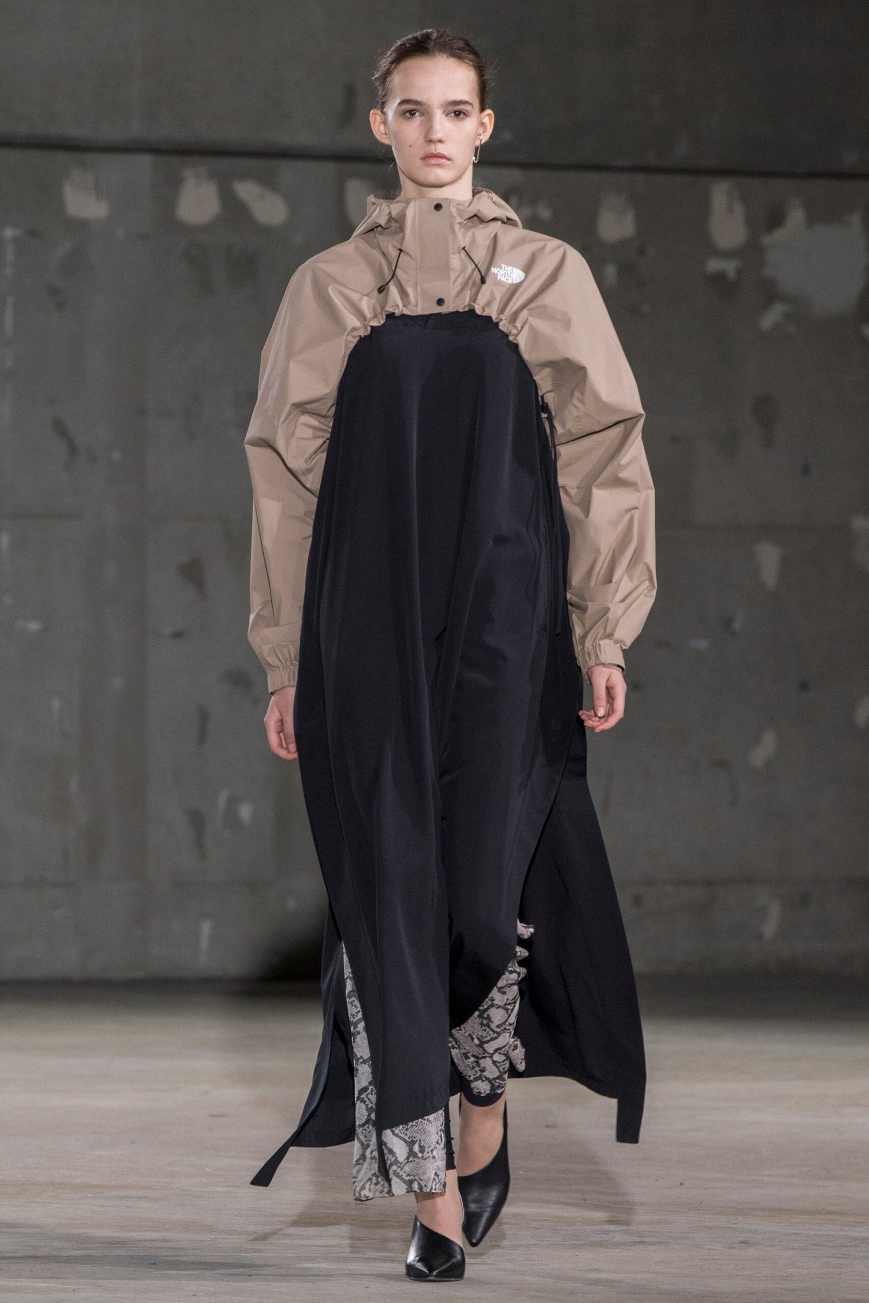 Hyke Tokyo S/S 19 Look 11