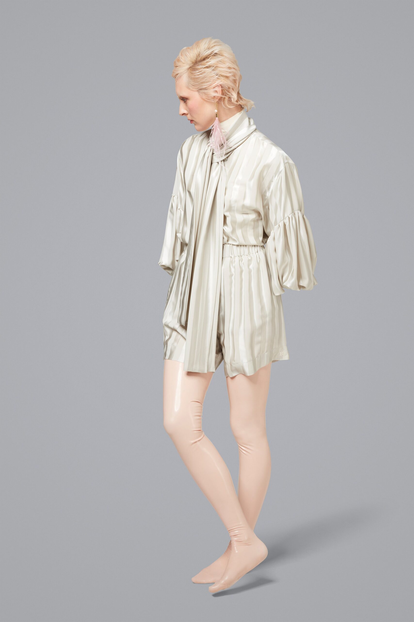 Hillier Bartley Resort 22 Look 10