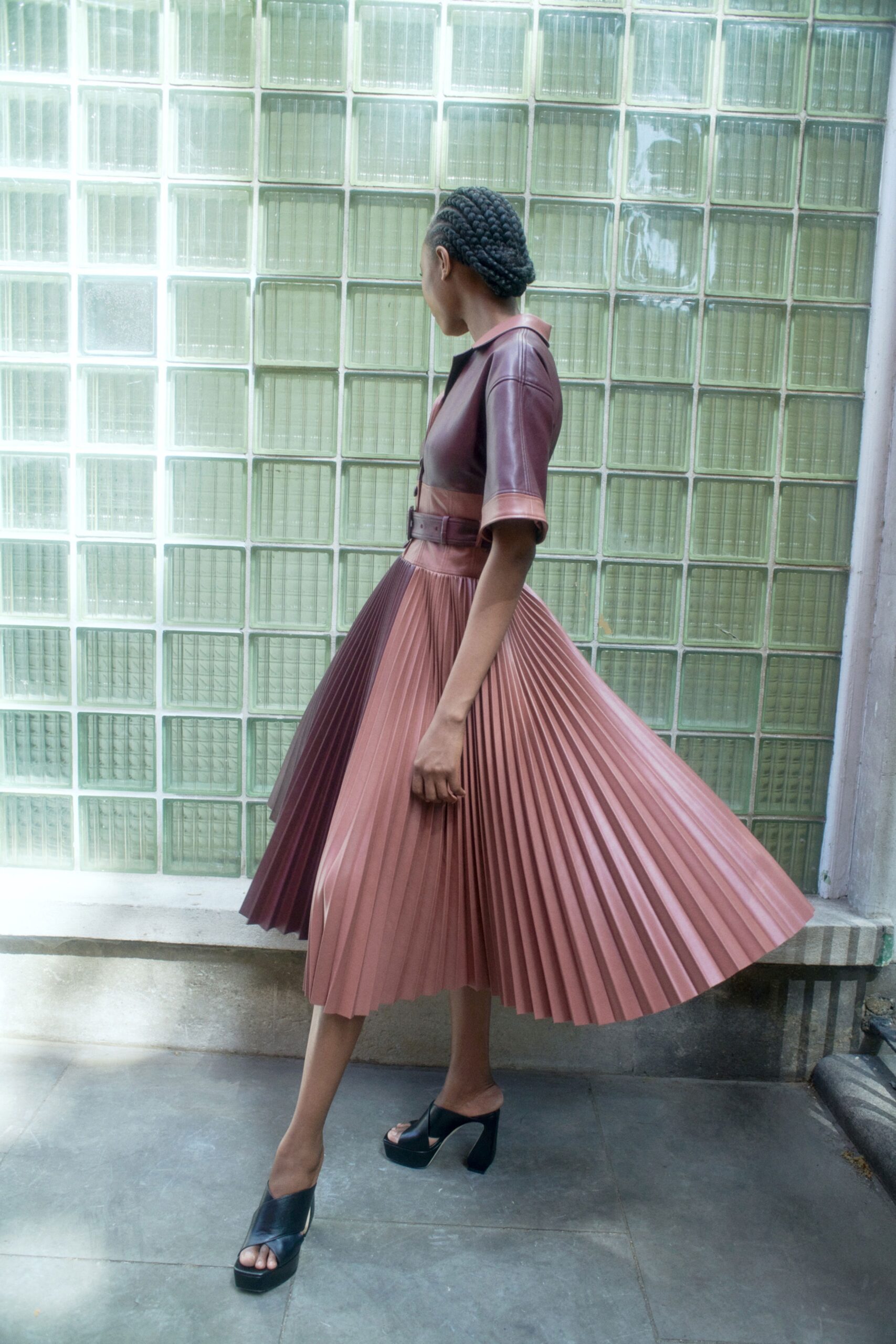 Huishan Zhang Resort 23 Look 11