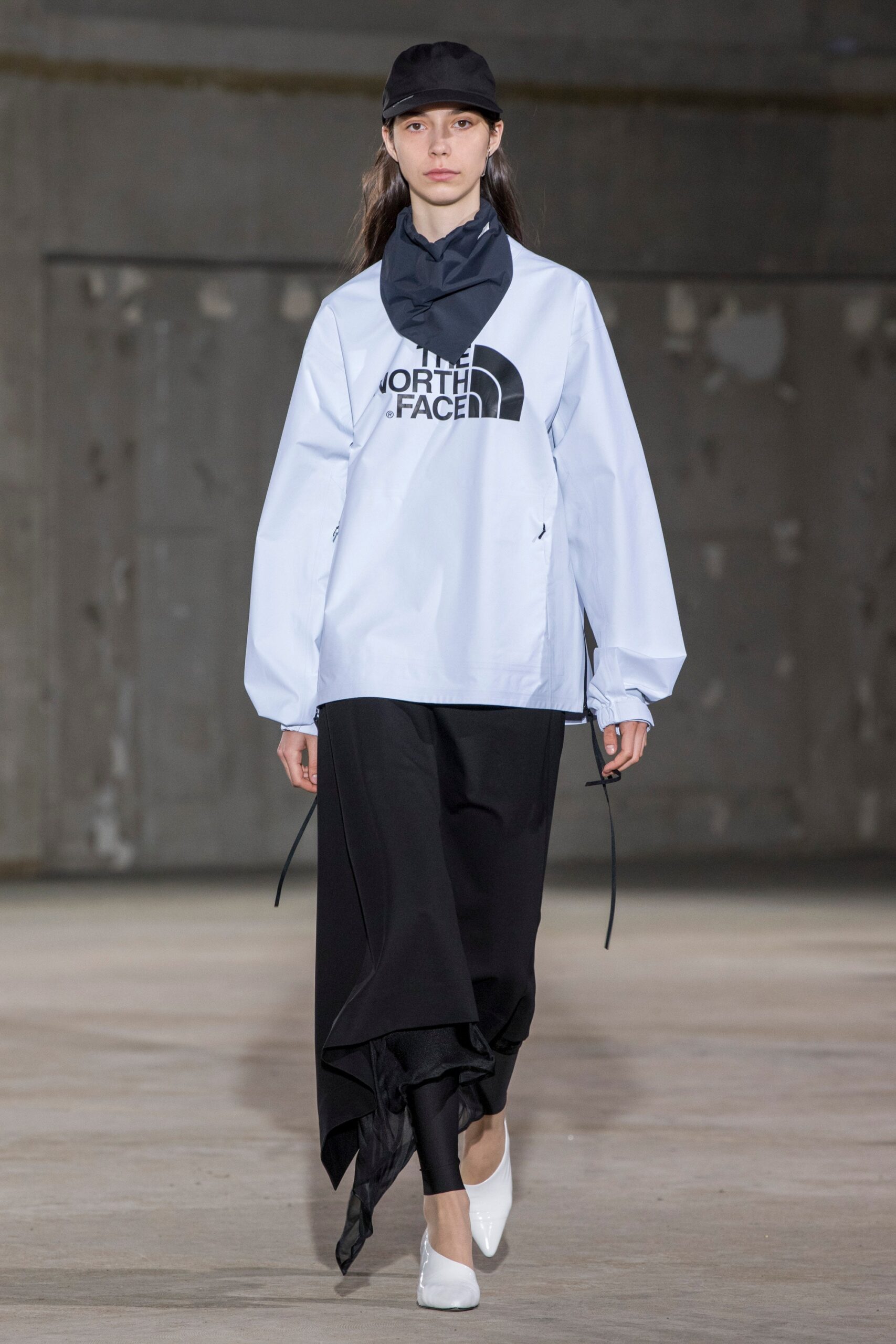 Hyke Tokyo S/S 19 Look 12
