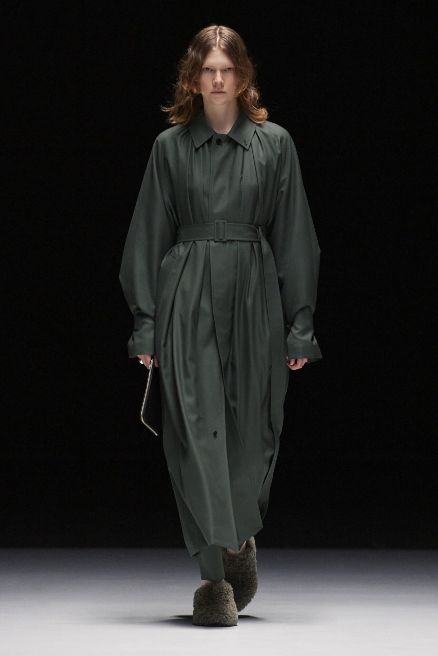 Hyke Tokyo F/W 23 Look 12