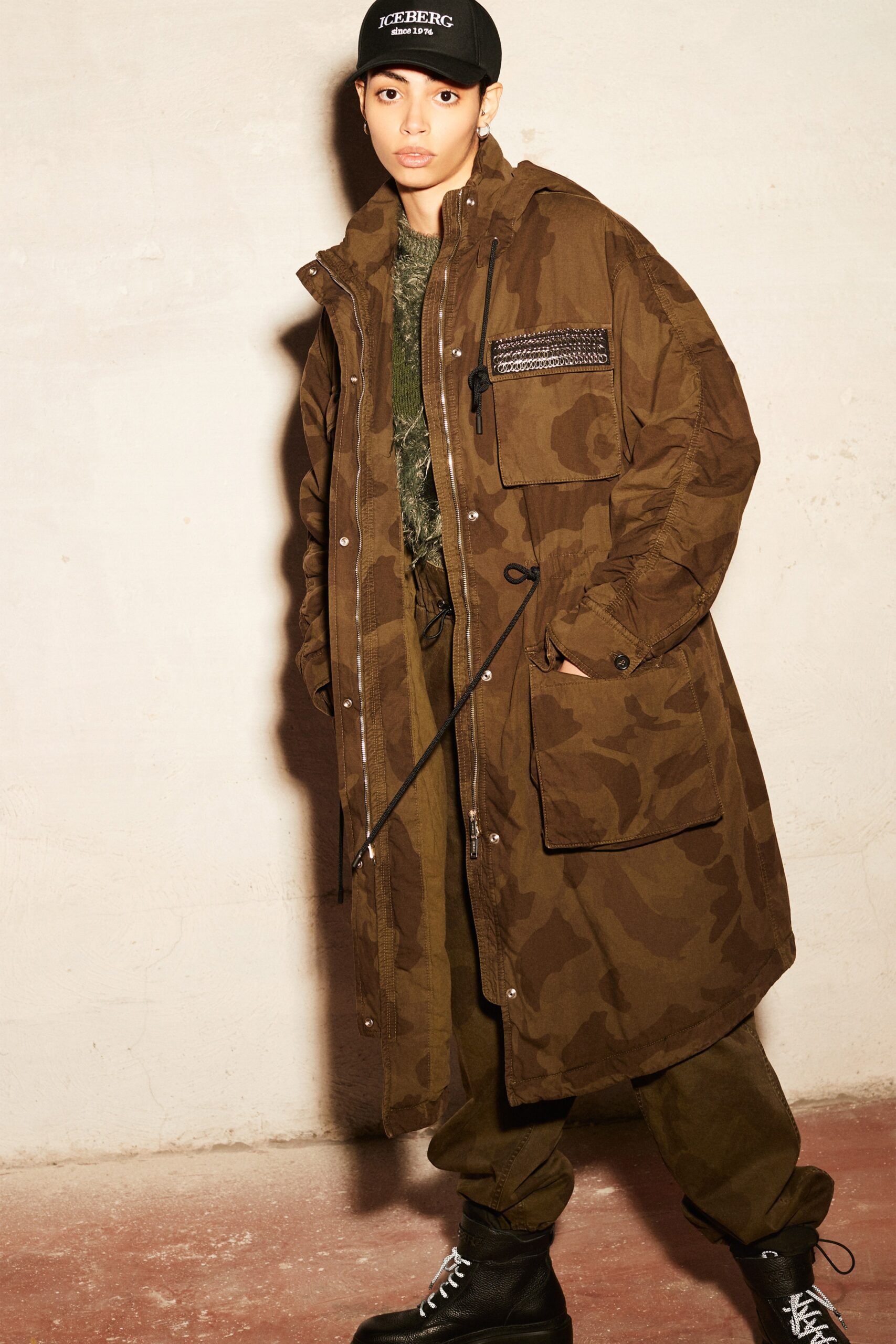 Iceberg F/W 20 Look 13