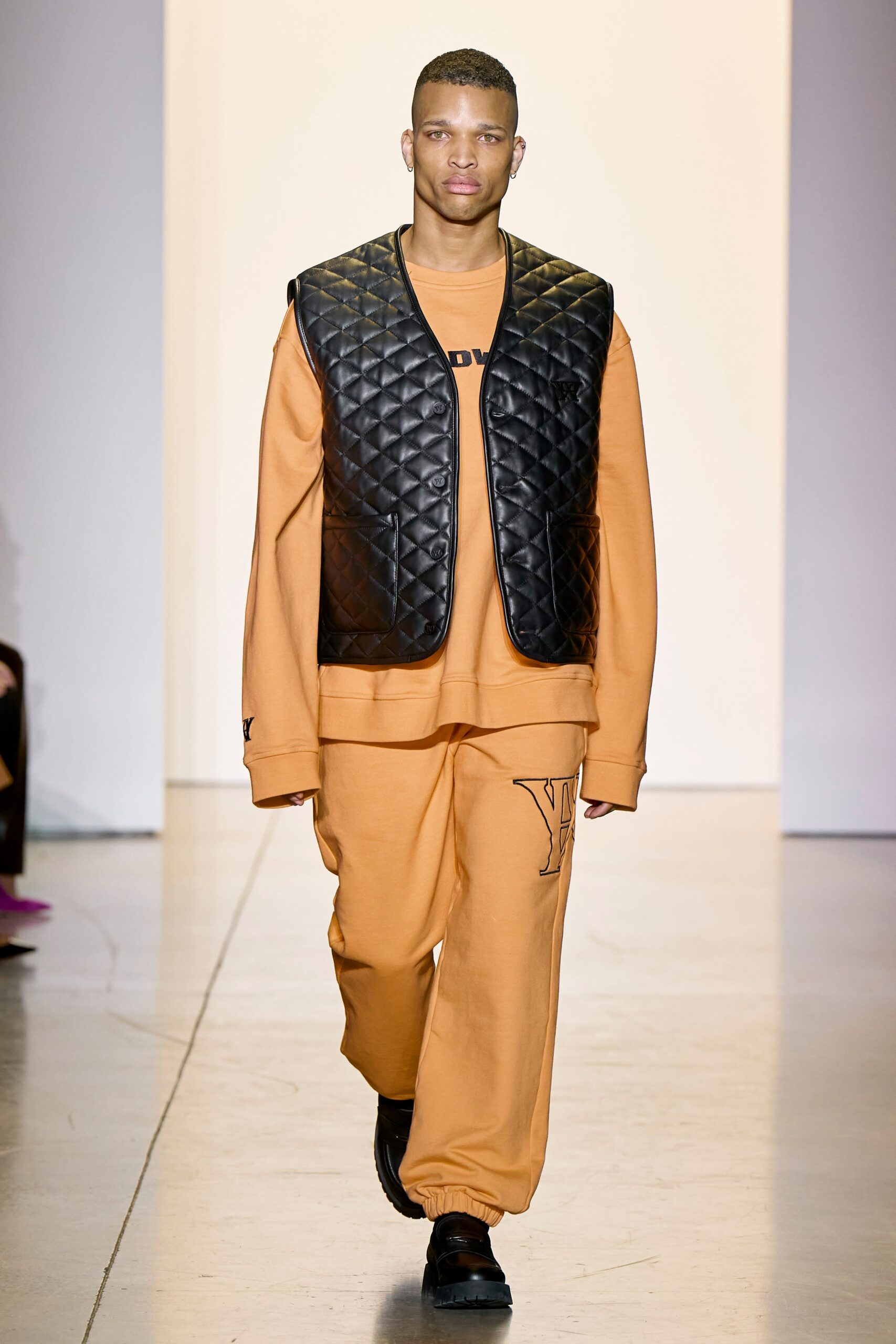 Hardware LDN F/W 22 Look 13