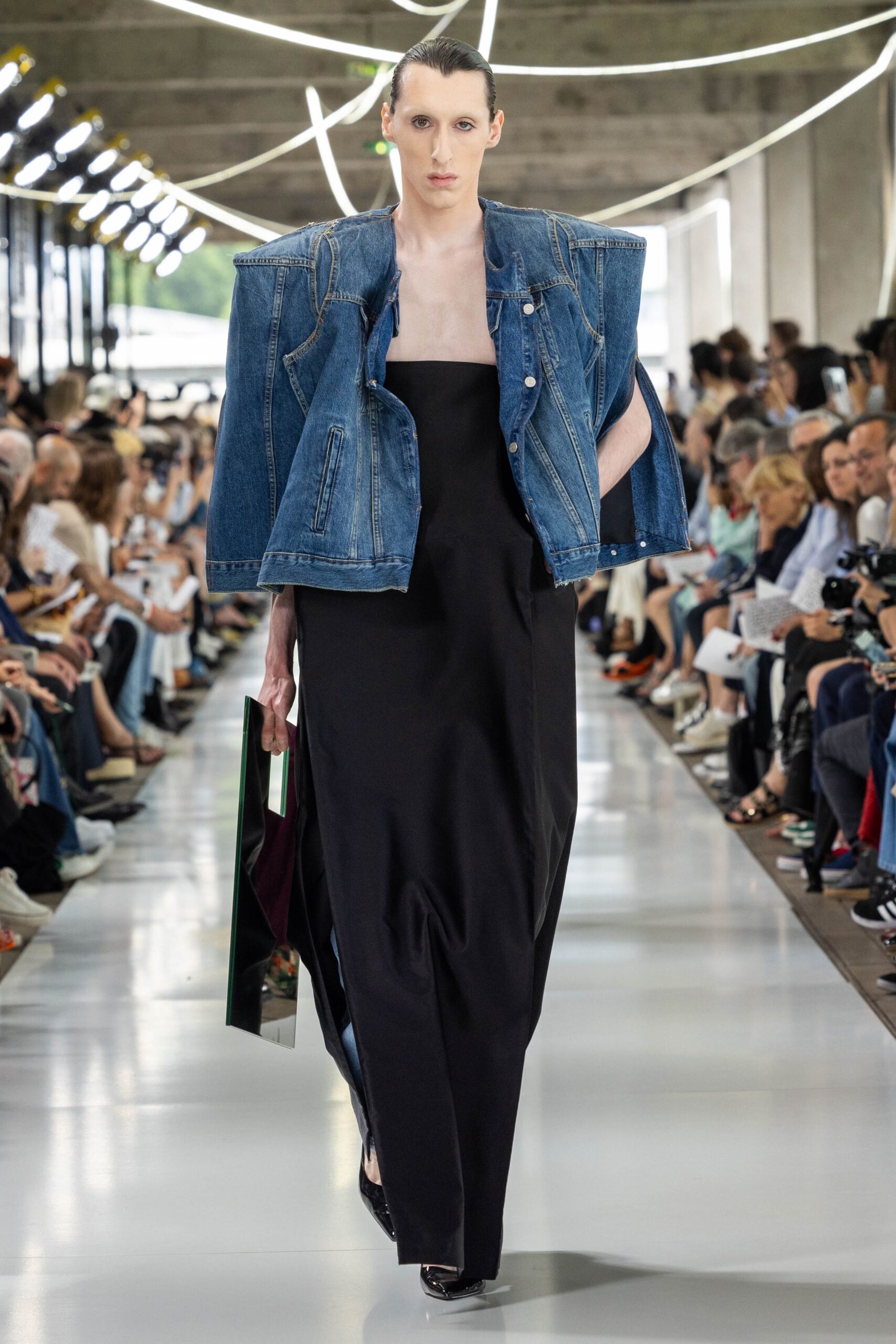 Institut Français de la Mode S/S 24 Look 13