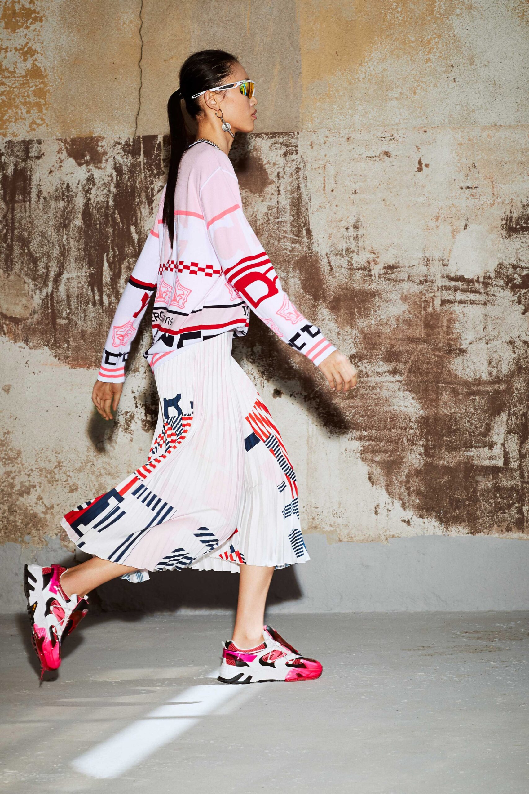 Iceberg Resort 20 Look 14