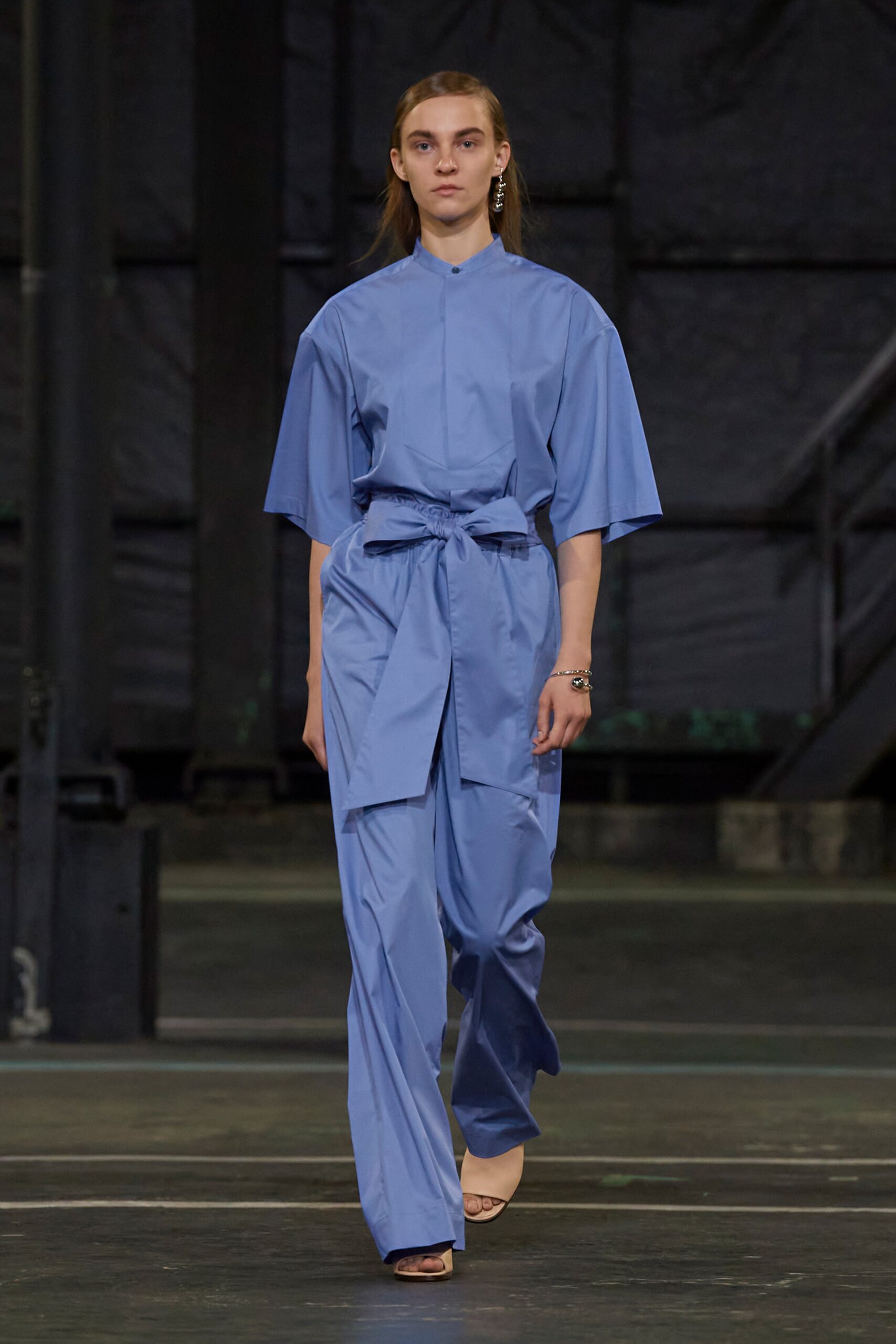 Hyke Tokyo S/S 21 Look 15
