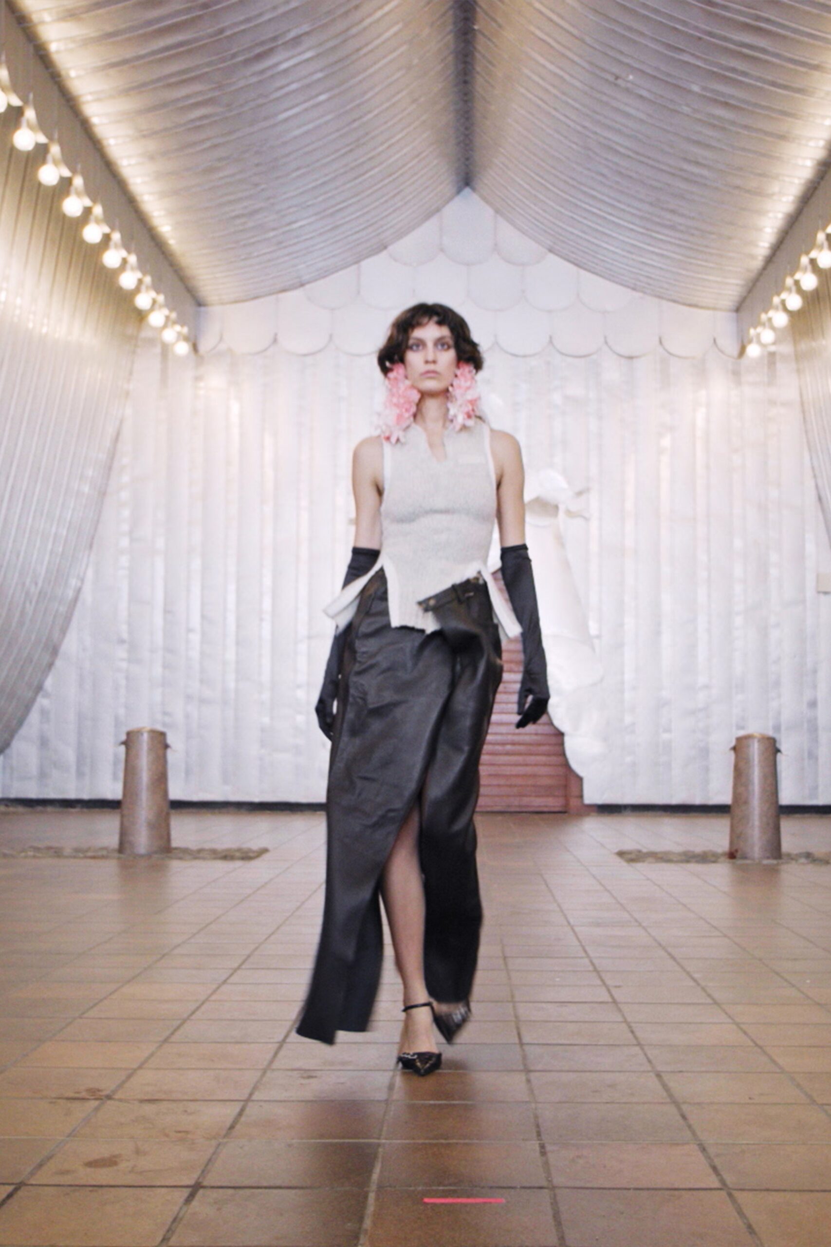 Hodakova S/S 22 Look 15