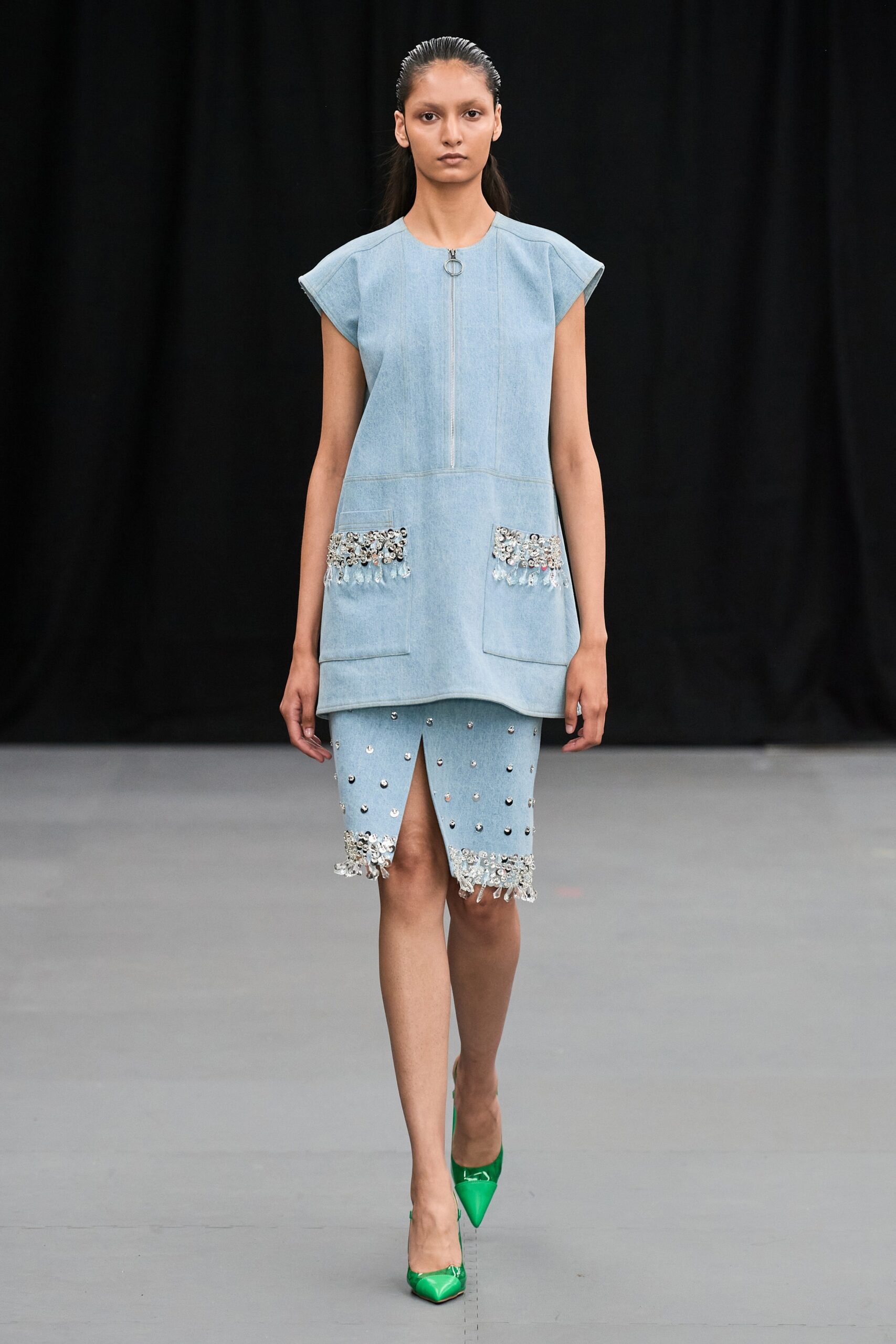 Huishan Zhang S/S 23 Look 15