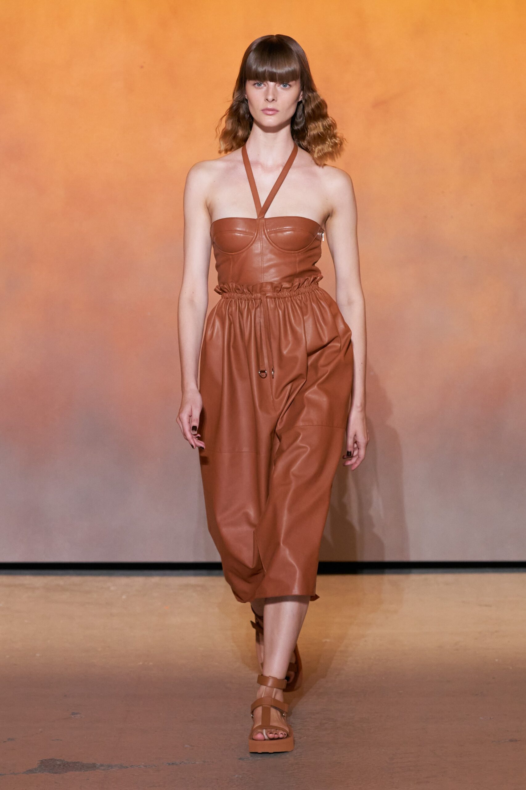 Hermès S/S 22 Look 16