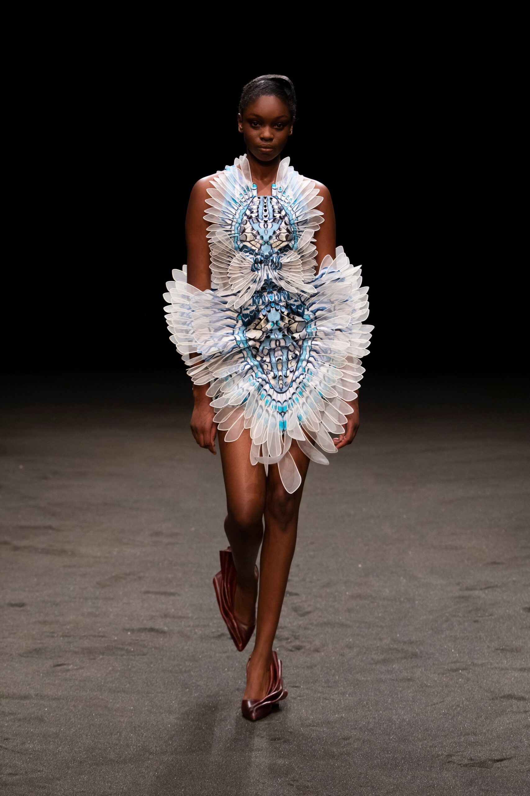Iris van Herpen S/S 21 Couture Look 16