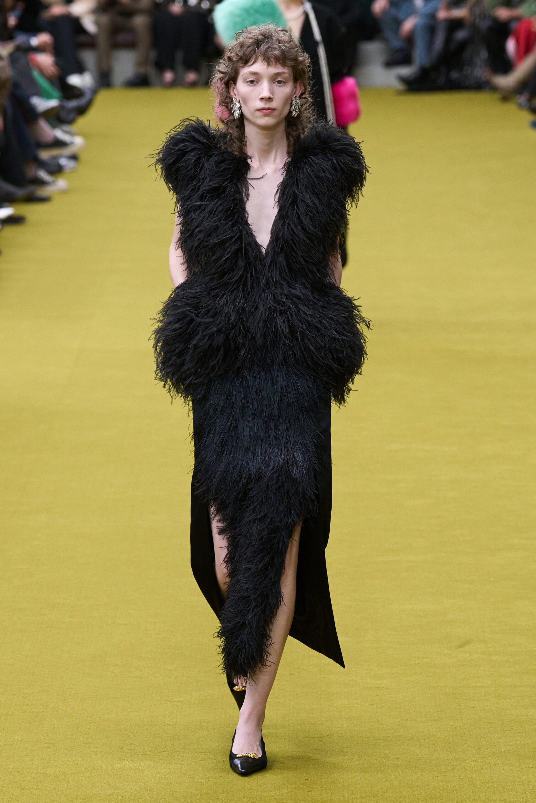 Gucci F/W 23 Look 16