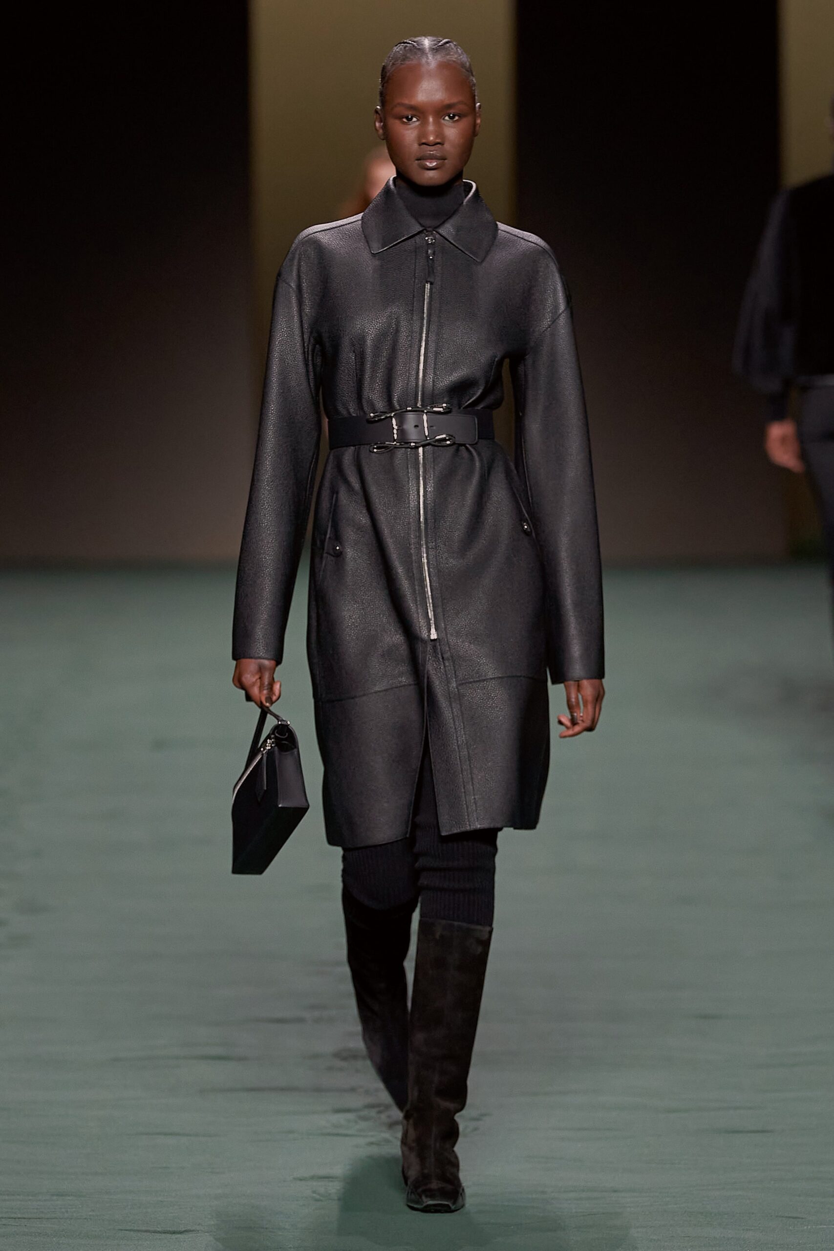 Hermès F/W 22 Look 16